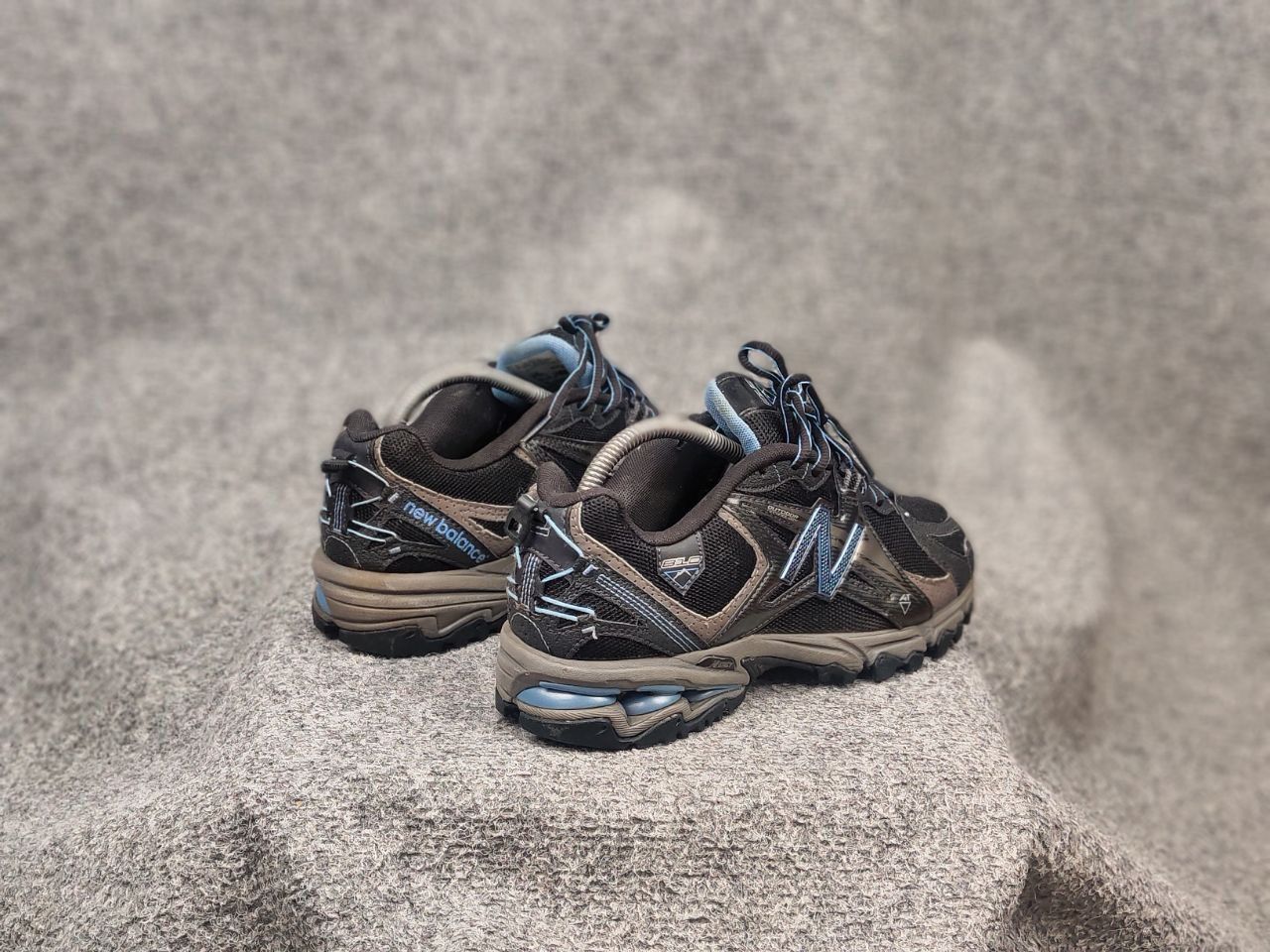 New Balance Vintage New Balance hotsell trail 810 Outdo Unisex Speakers Size US 6.5 / EU 39-40 - 13 Thumbnail