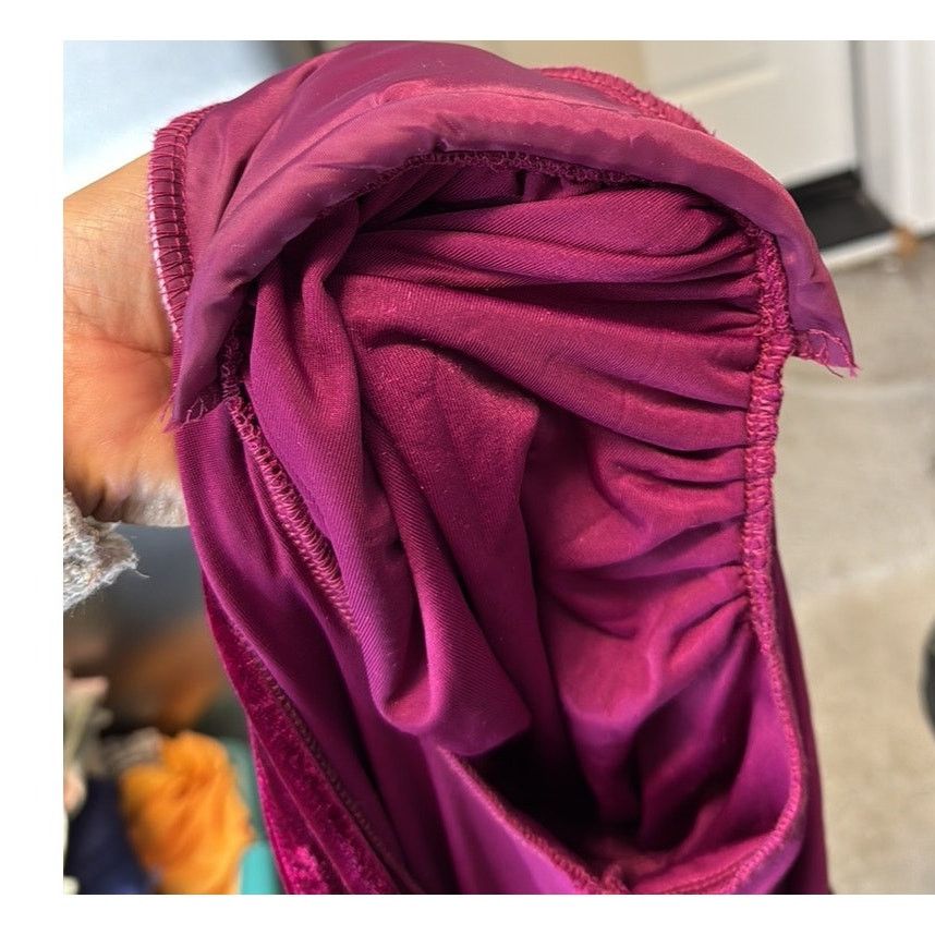 Boohoo Boohoo Deep Pink velvet button bodycon sz S western holiday Size S / US 4 / IT 40 - 10 Thumbnail