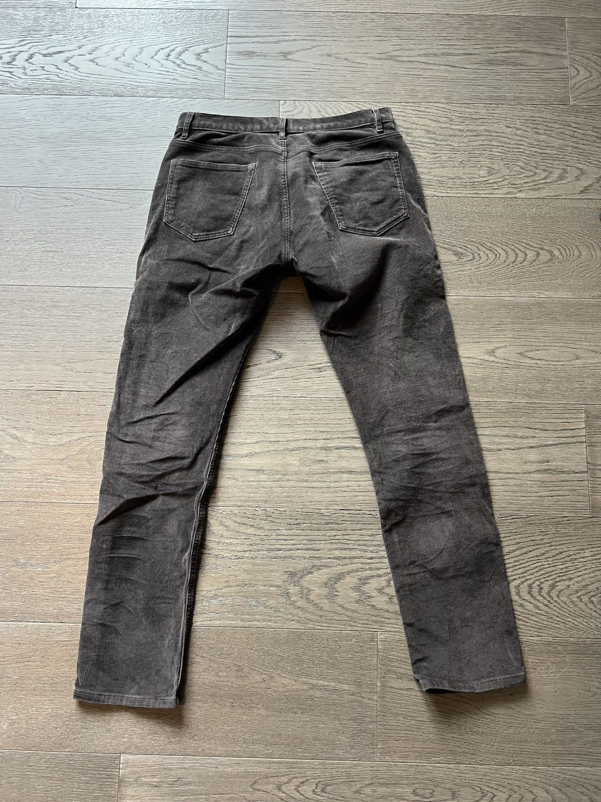 Huckberry Flint and Tinder Slim Fit Corduroy Pants Dark Brown 30x32 Size US 30 / EU 46 - 2 Thumbnail