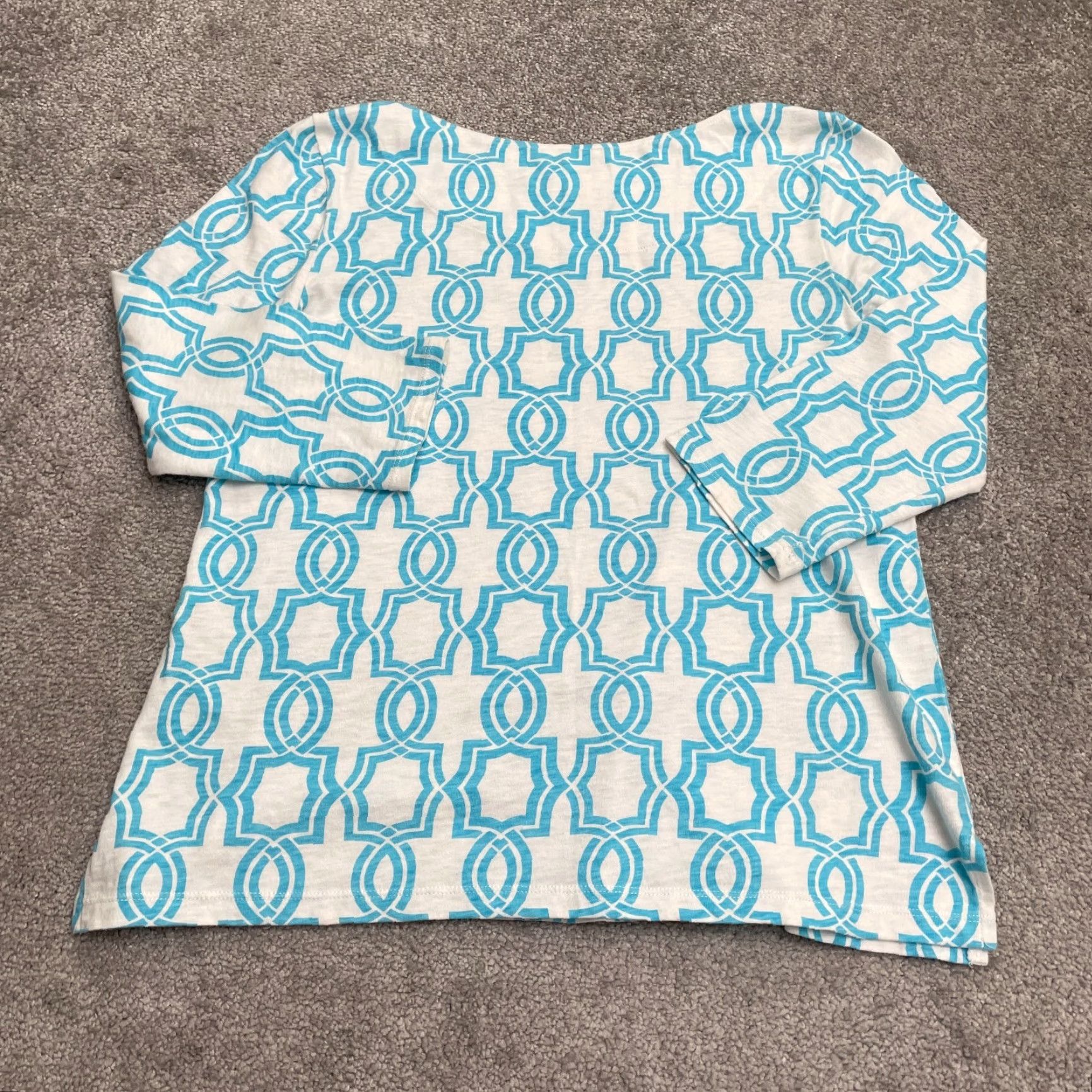 Vintage Chico's Blouse Womens Small Blue White Geometric Boat Neck 3/4 Sleeve Casual Shirt Women"} Size S / US 4 / IT 40 - 2 Thumbnail