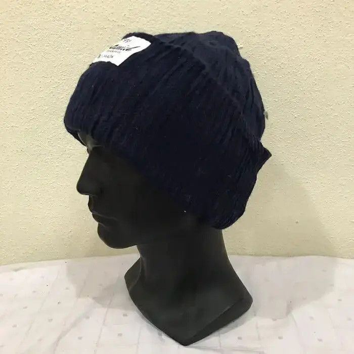 Japanese Brand × Vintage Squamish Plain Beanie Hat Size ONE SIZE - 3 Thumbnail