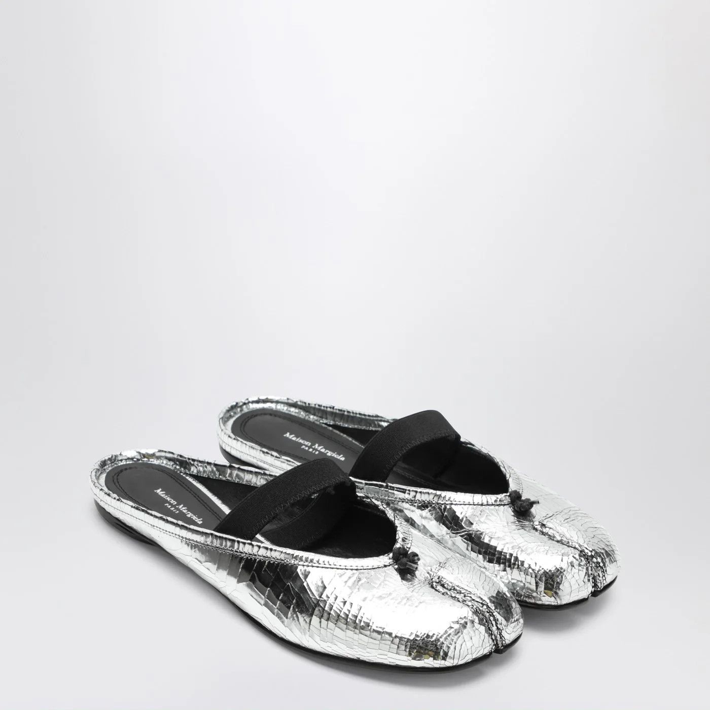 Maison Margiela o1d2blof0426 Tabi Mules in Silver Size US 6.5 / IT 36.5 - 2 Thumbnail