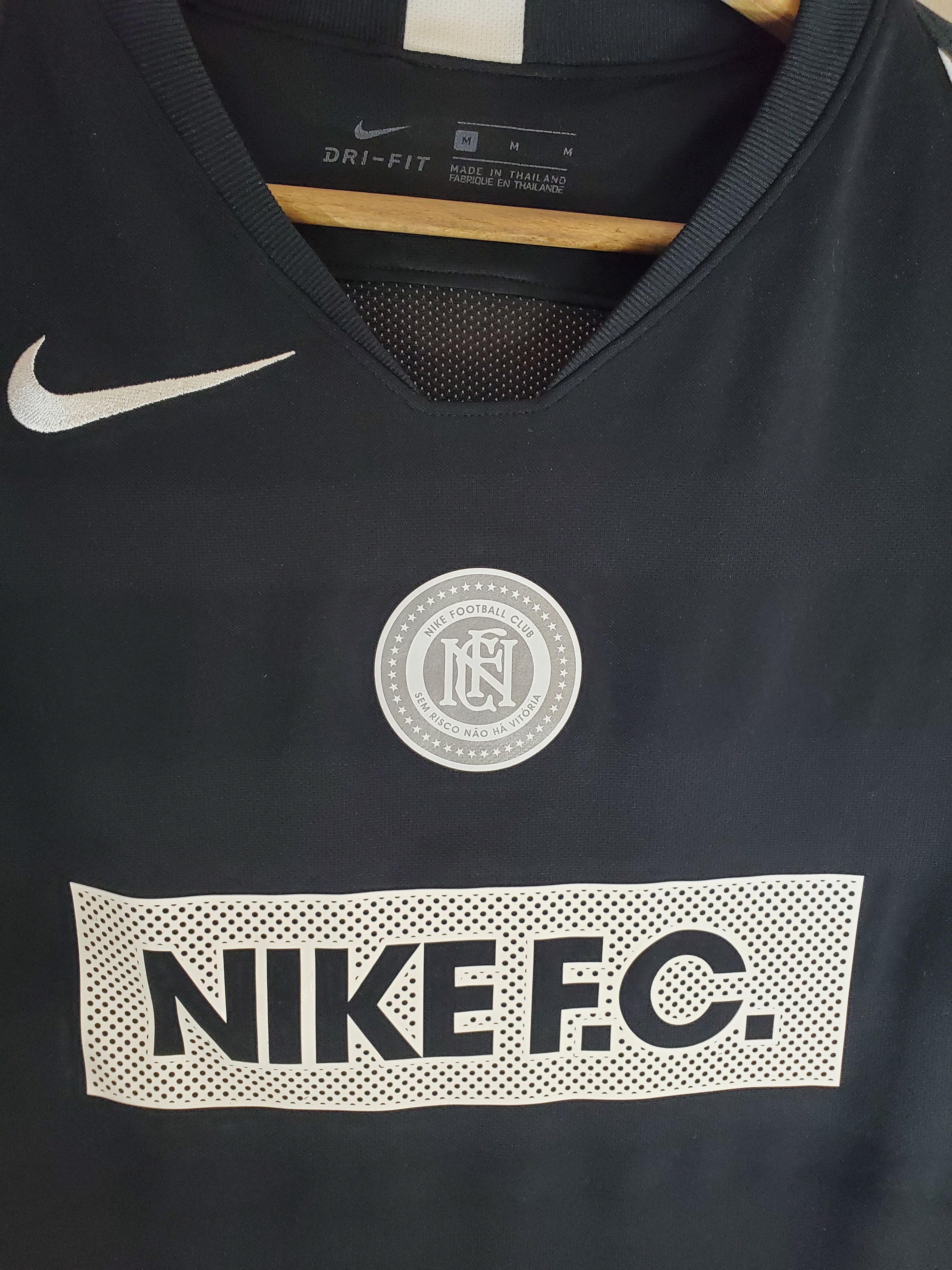 Nike Nike F.C. Football Club Home Soccer Jersey Black M perfect Size US M / EU 48-50 / 2 - 2 Thumbnail