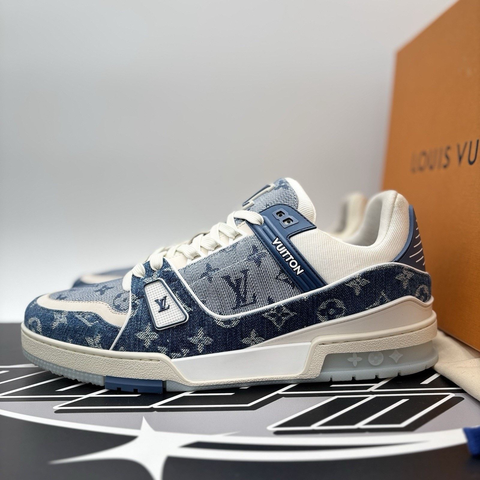 Louis Vuitton 12-12.5 US Louis Vuitton Trainer Denim ' Navy ' | EXCELLENT! Size US 12 / EU 45 - 1 Thumbnail