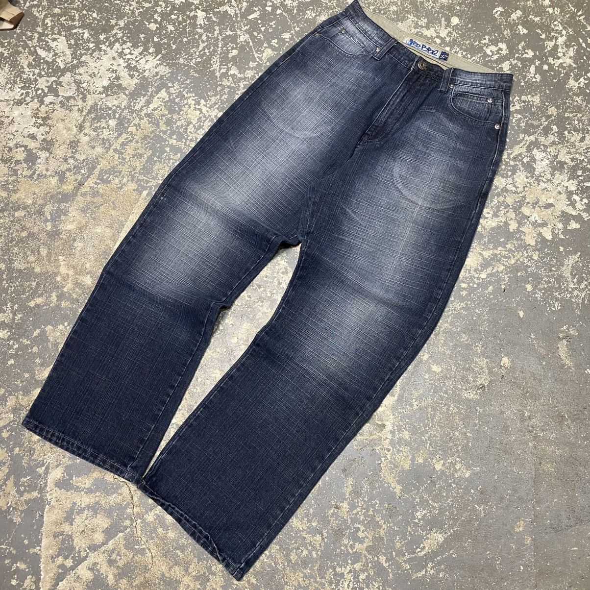 Southpole Vintage Red BBQ Y2K Double Pocket Embroidered Denim Jean Size US 31 - 4 Thumbnail