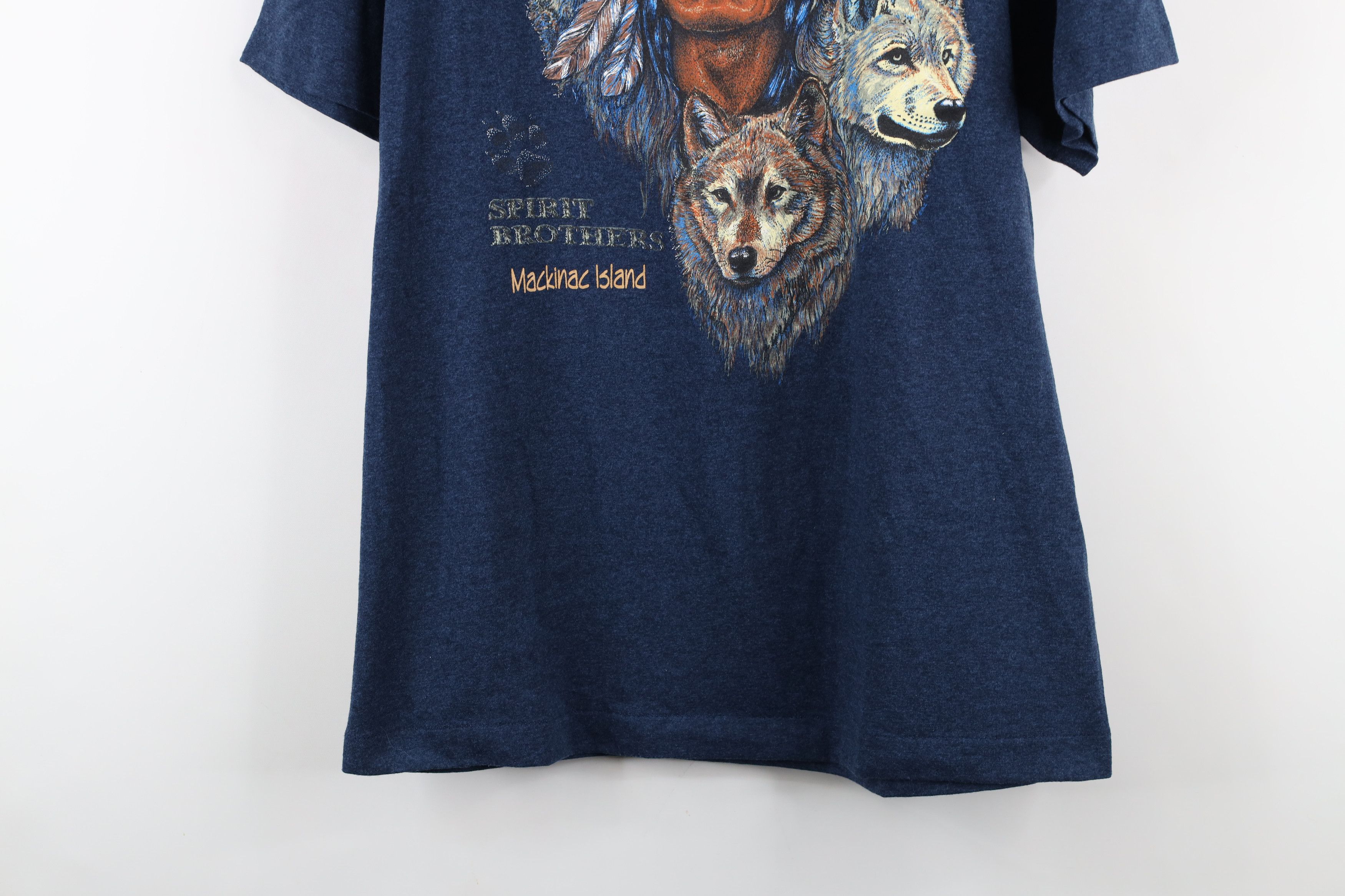Vintage Vintage 90s Streetwear Brothers Wolf Nature T-Shirt USA Size US L / EU 52-54 / 3 - 3 Thumbnail