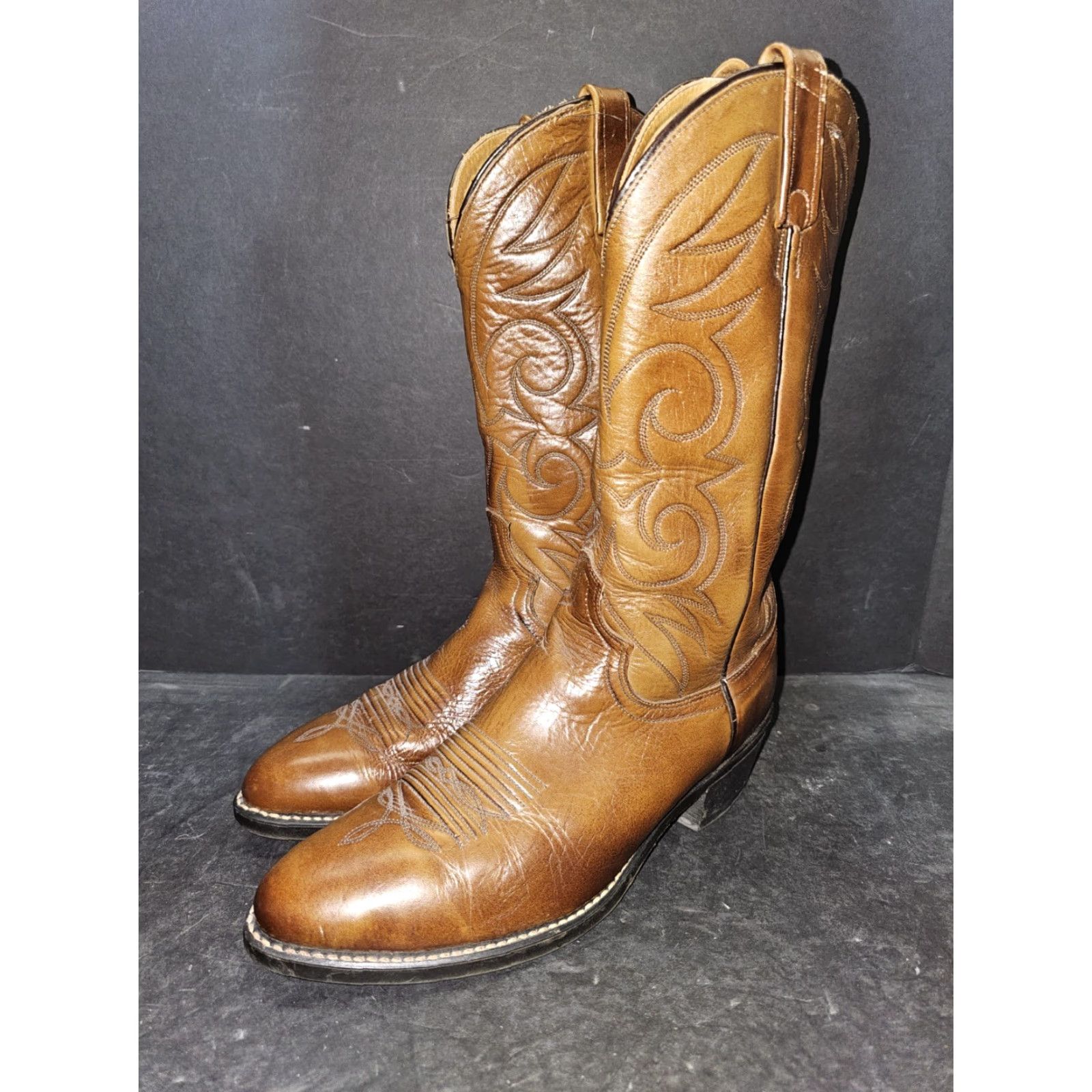 Vintage VINTAGE Acme Dingo Cowboy Western Boots Cognac Leather Pointed Toe Mens Size 9EW EW Brown Leather Western 80s Cowboy Mens Size US 8 / EU 41 - 2 Thumbnail