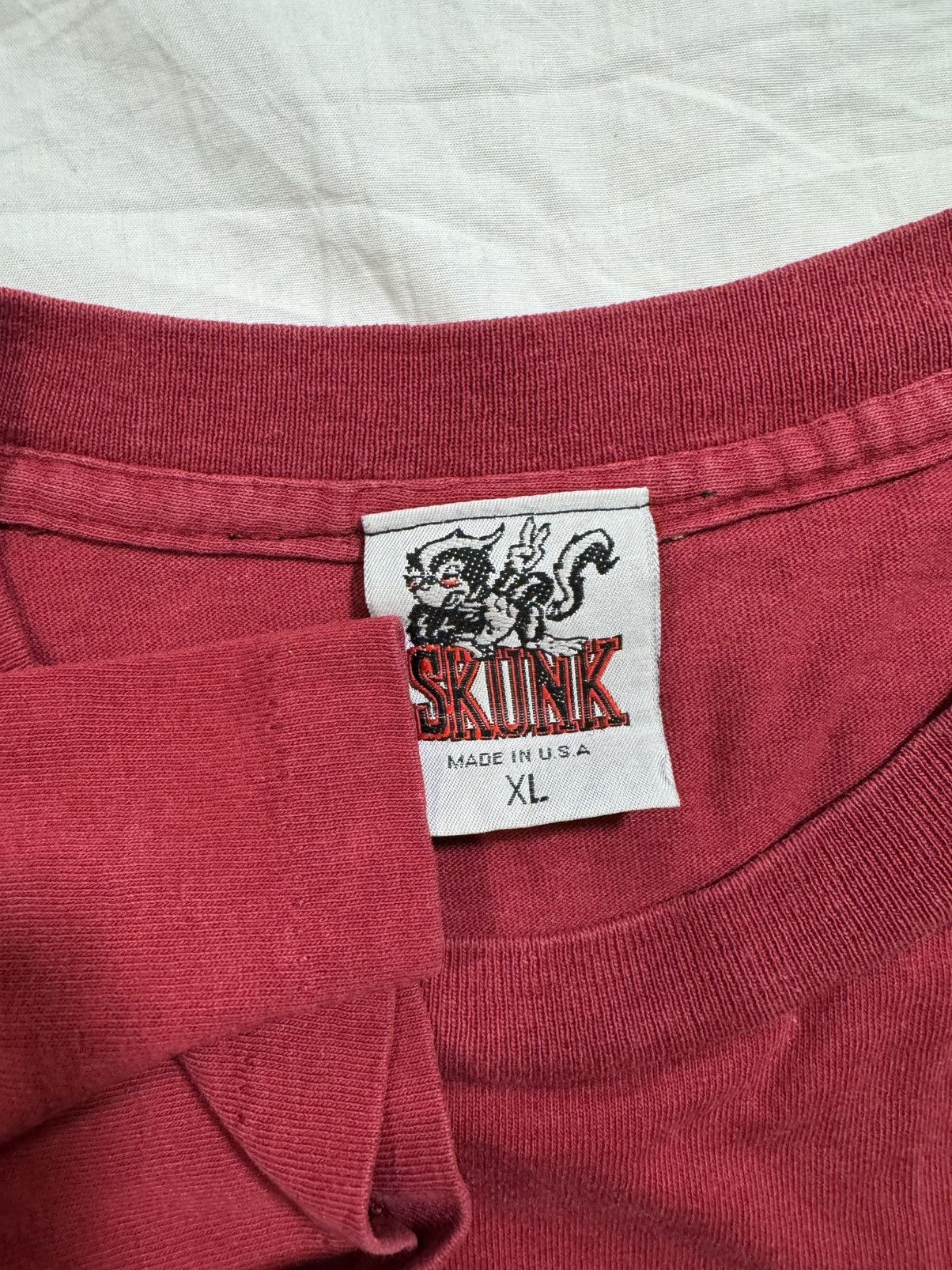 Hook-Ups Vintage 90s Skunk Hookups Style skateboarding Weed Tee Size US XL / EU 56 / 4 - 5 Thumbnail