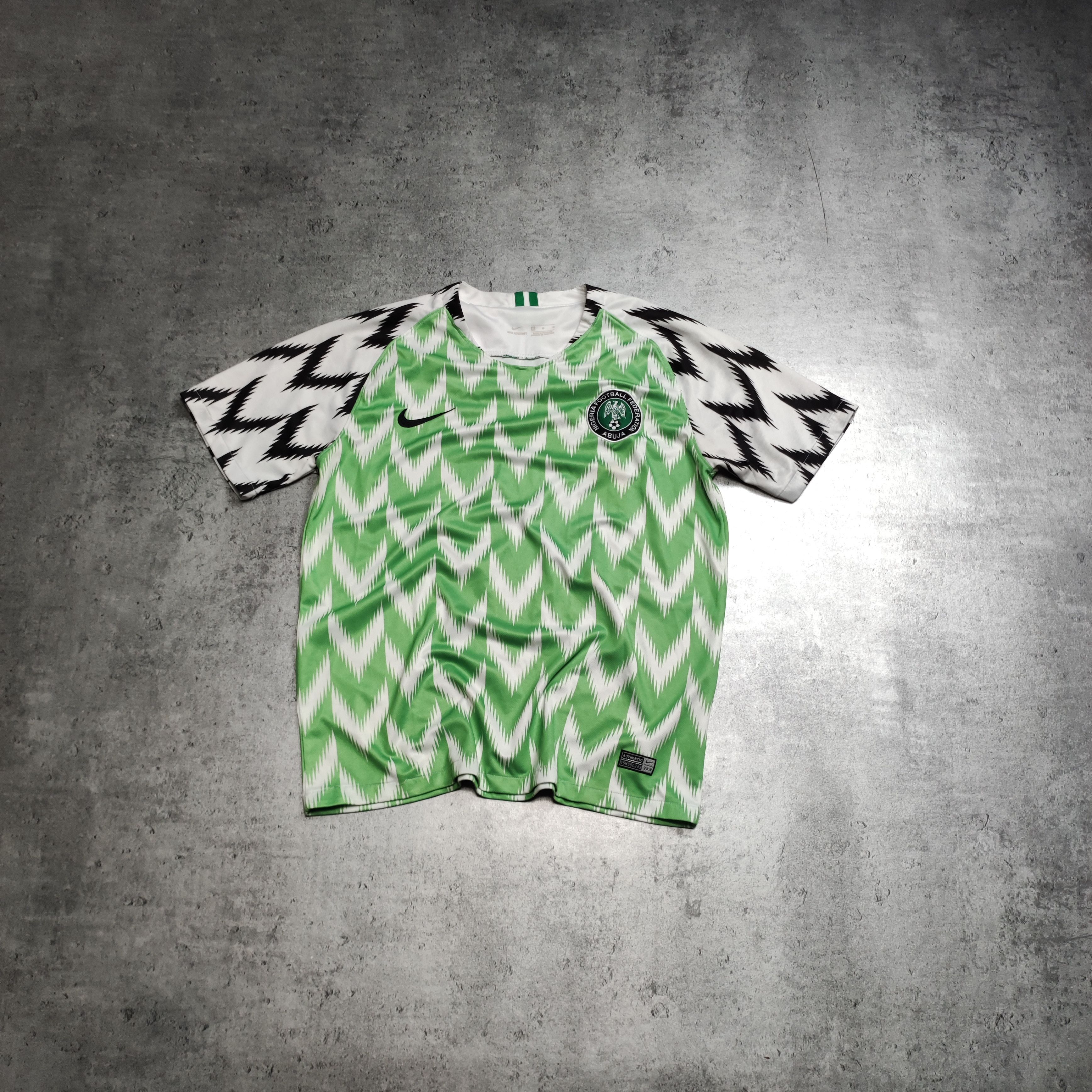 Nike RARE World Cup 2018 Nike x Nigeria National Team Jersey Size US M / EU 48-50 / 2 - 1 Thumbnail