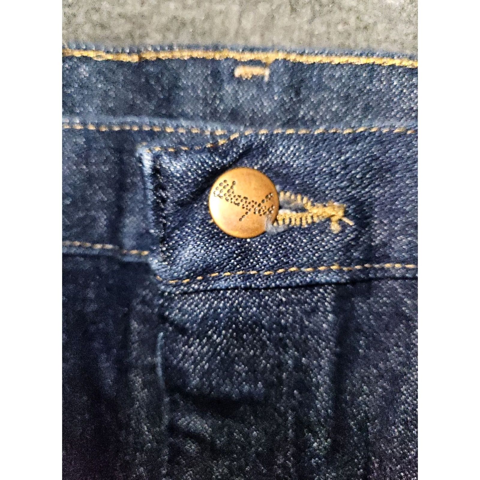 Wrangler VINTAGE Wrangler 13MWZ Jeans Men's 33x34 Blue Denim Straight 90s Cowboy Regular Size US 33 - 6 Thumbnail