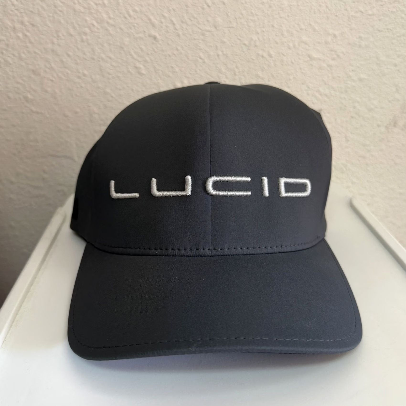 Vintage LUCID MOTORS Flexfit Delta Hat Fitted Size S/M Gray Casual Baseball Cap Unisex Adults Mens Womens Boys Girls Size ONE SIZE - 2 Thumbnail