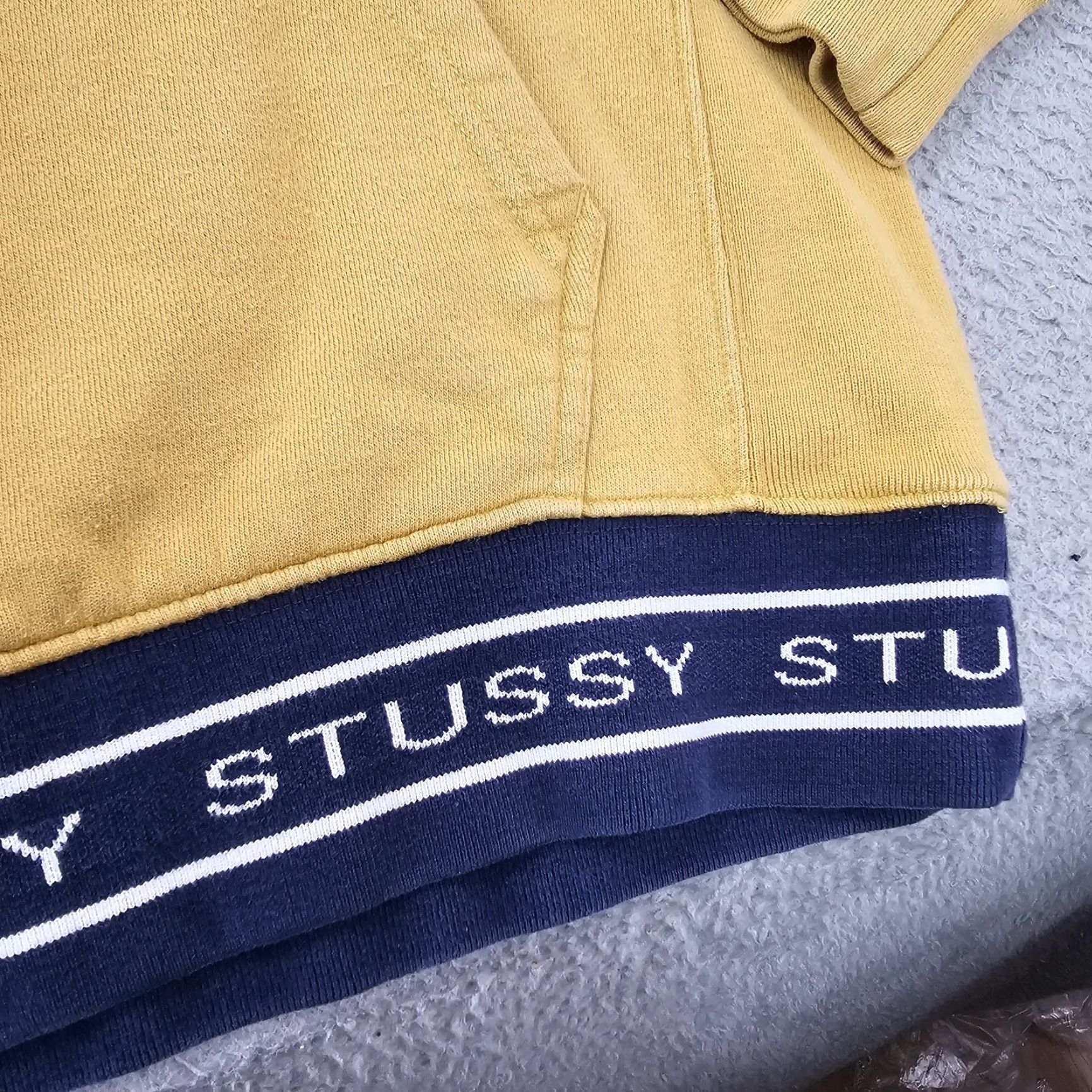Vintage VINTAGE Stussy Sweater Mens Size Small Yellow Hoodie Cotton Knit Pullover Y2K Sweatshirt Size US S / EU 44-46 / 1 - 6 Thumbnail