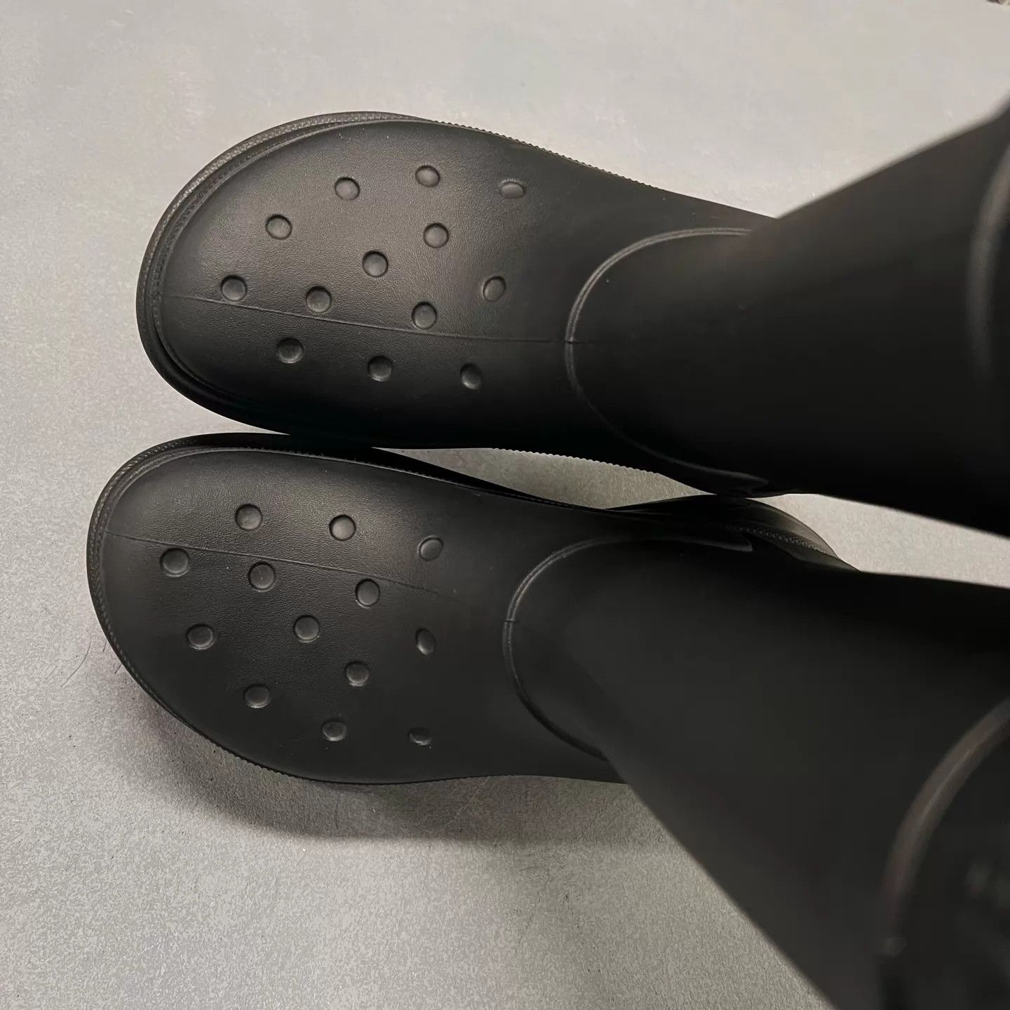 Balenciaga Balenciaga x Crocs Black Knee-High Rain Boot 42 Size US 9 / EU 42 - 4 Thumbnail