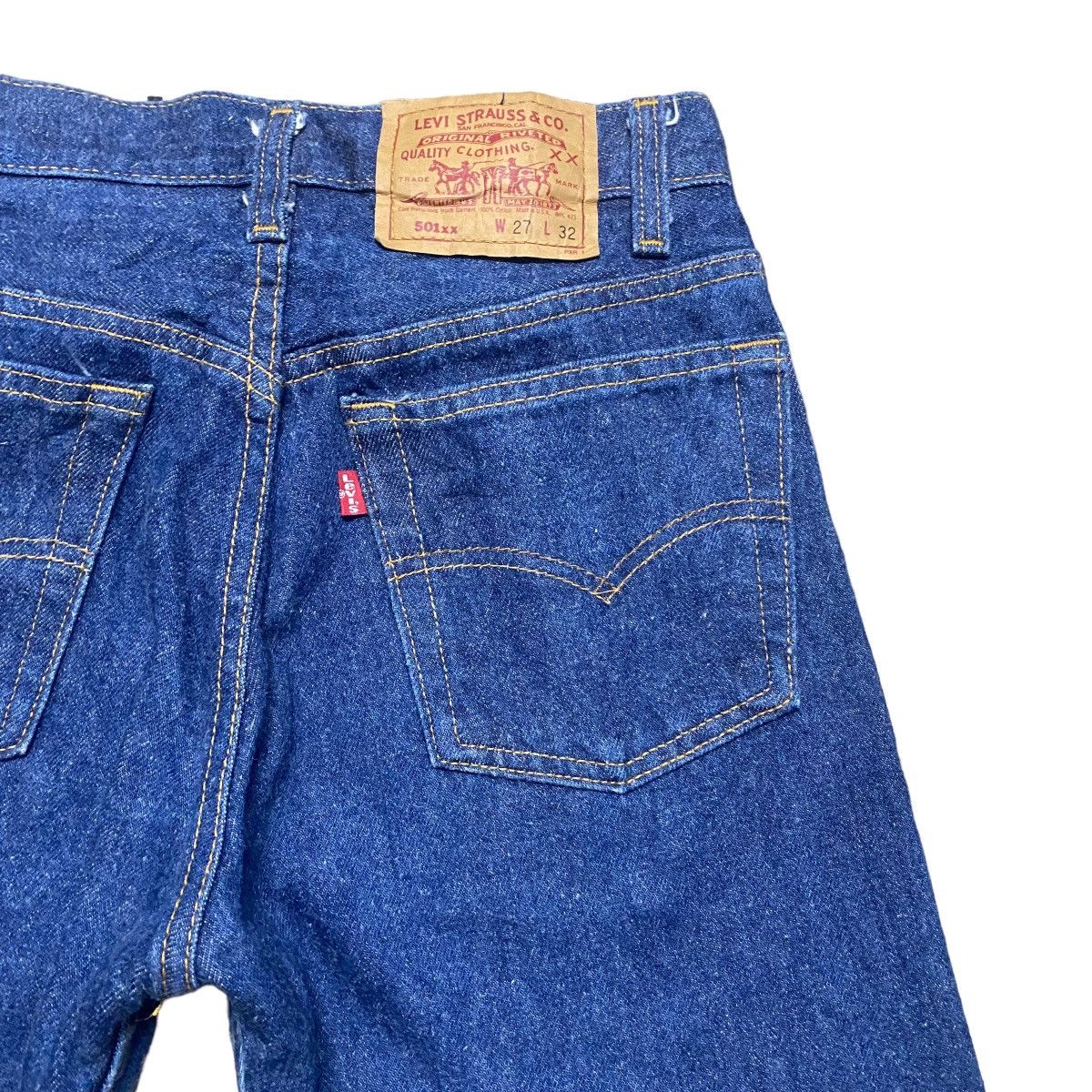 Levi's Vintage 80s Levis 501xx Dark Blue Jeans Size US 26 / EU 42 - 12 Thumbnail