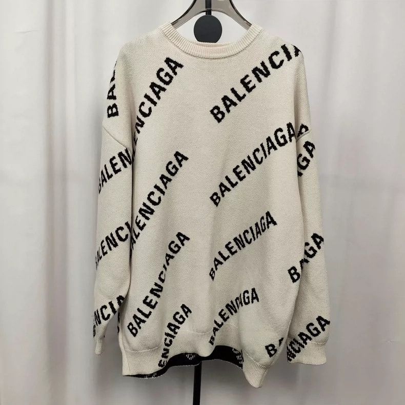 Balenciaga Balenciaga Full printed logo long sweater Size US XS / EU 42 / 0 - 1 Thumbnail