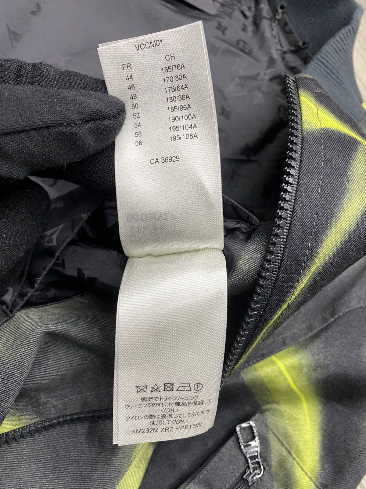 Louis Vuitton Louis Vuitton bomber jacket Size US M / EU 48-50 / 2 - 11 Thumbnail