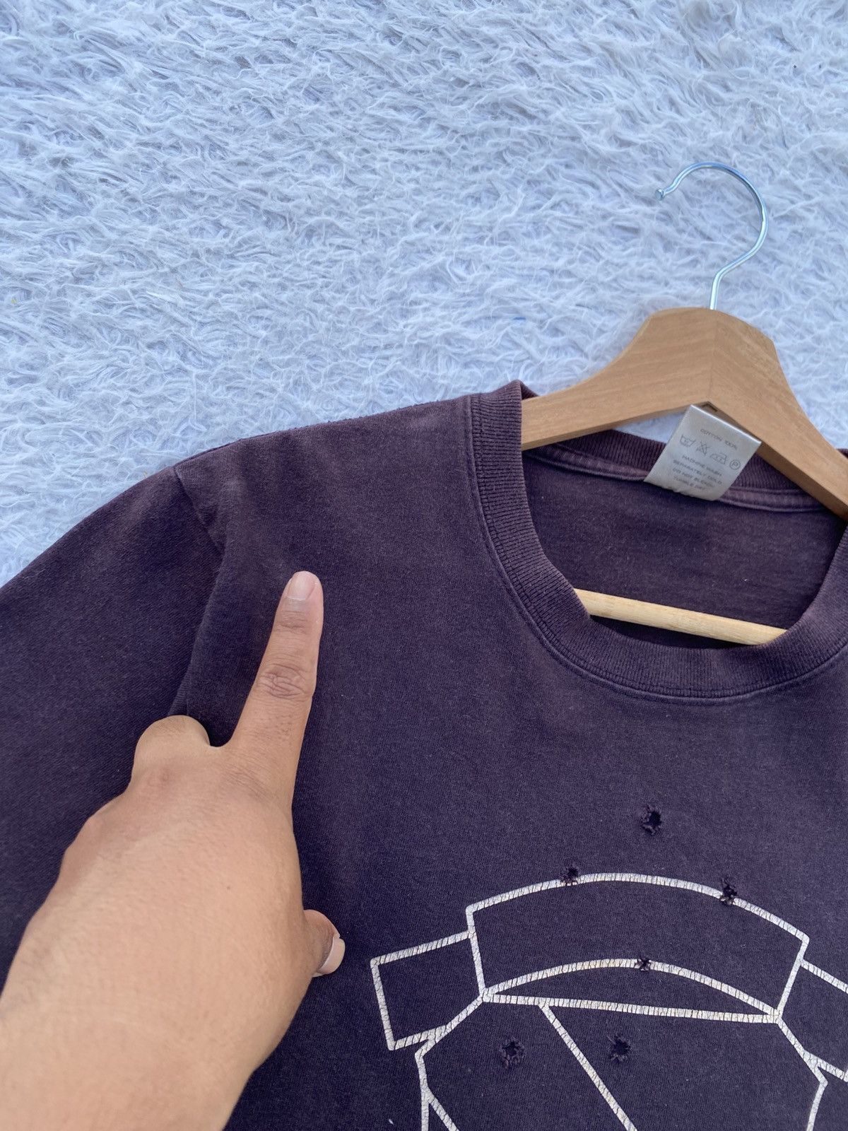 Japanese Brand Rare Vintage Shield Logo Inspired by Number Nine Tshirt Size US M / EU 48-50 / 2 - 12 Thumbnail