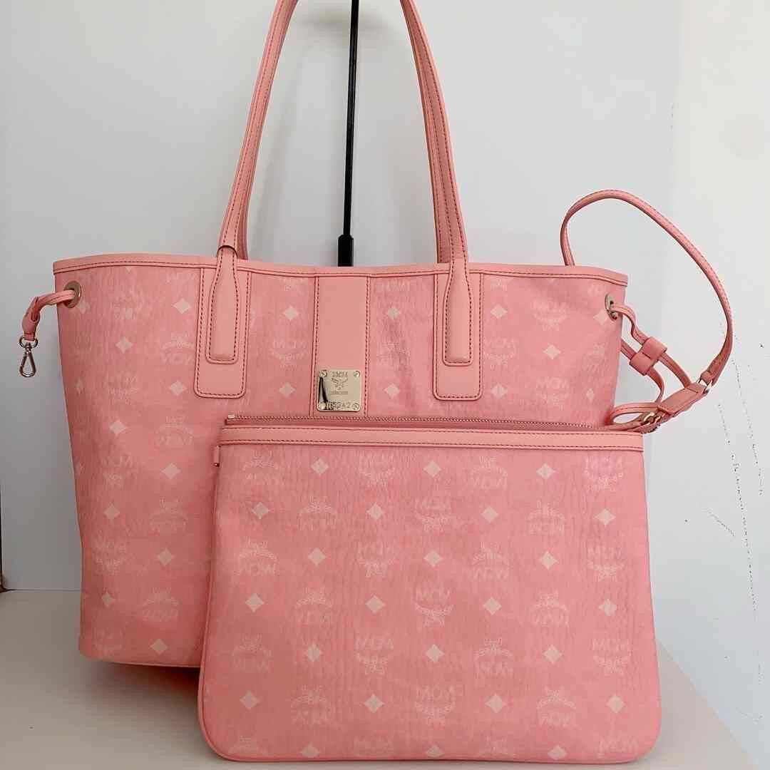 MCM Pre-loved Bag Very good condition Size ONE SIZE - 1 Thumbnail
