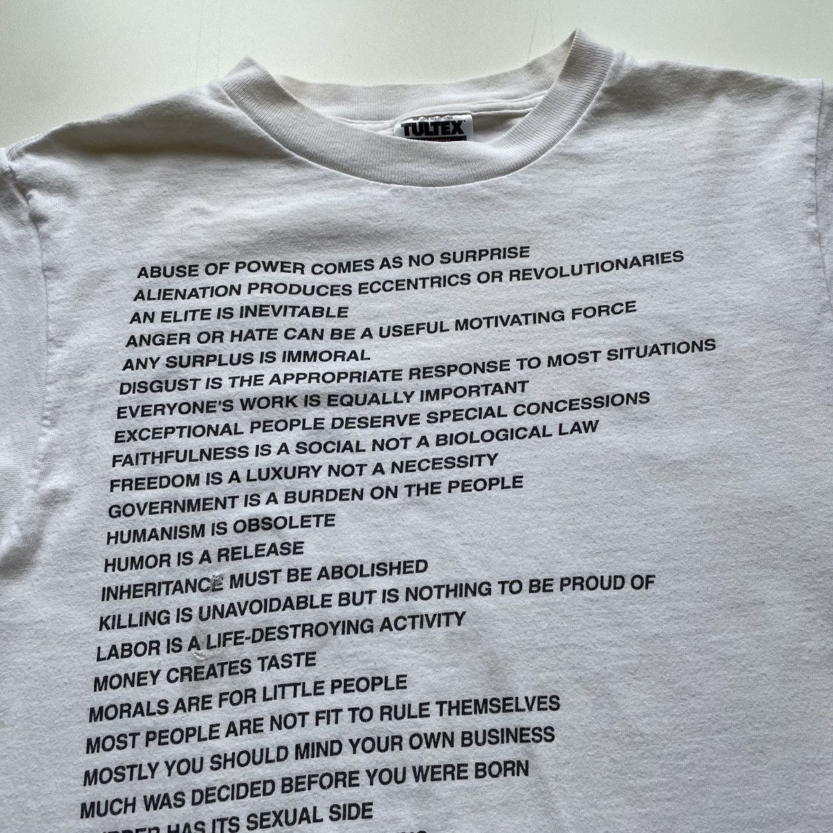Vintage Vintage 90s Jenny Holzer Truisms Art Graphic T Shirt Small Size US S / EU 44-46 / 1 - 2 Thumbnail