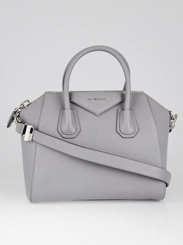 Givenchy o1w1db10126 Size: One Size / Bag in Silver Size ONE SIZE - 1 Thumbnail