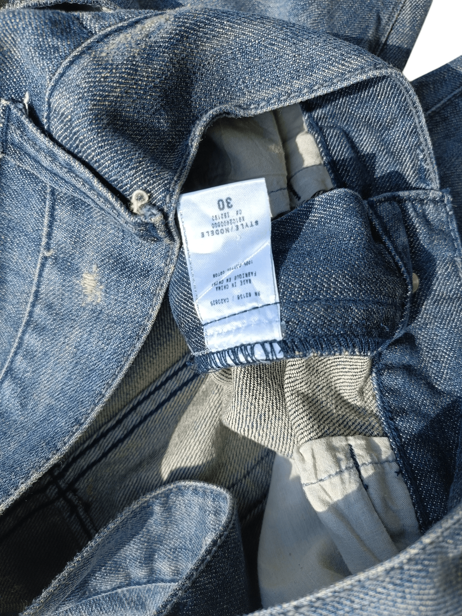 Guess × Japanese Brand FLARED 💥 90s Guess Jeans Distress Whiskers Denim Size US 32 / EU 48 - 15 Thumbnail
