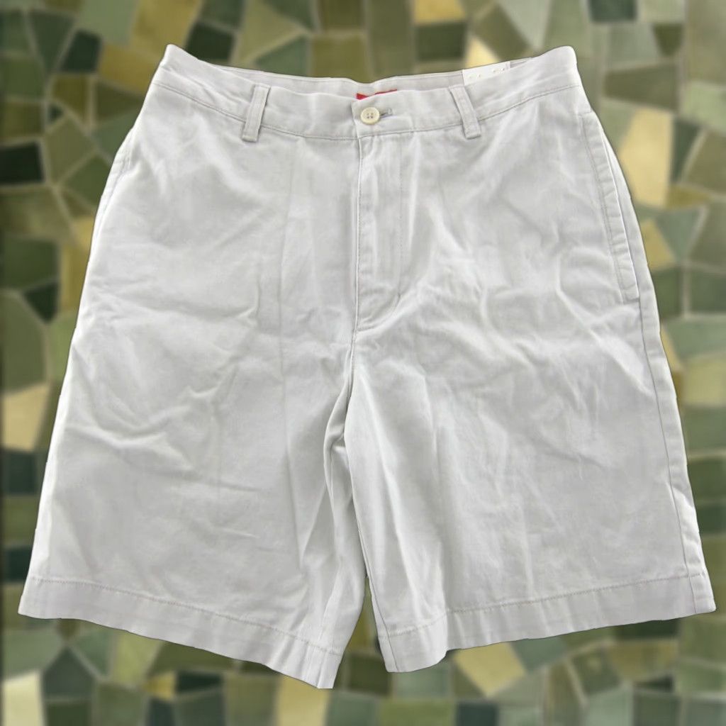 Izod IZOD Men Beige Flat Front Chino Shorts 32 NWT 100% Cotton Travel Pockets 4 Front Back 9.5" Inseam Size US 32 / EU 48 - 1 Thumbnail