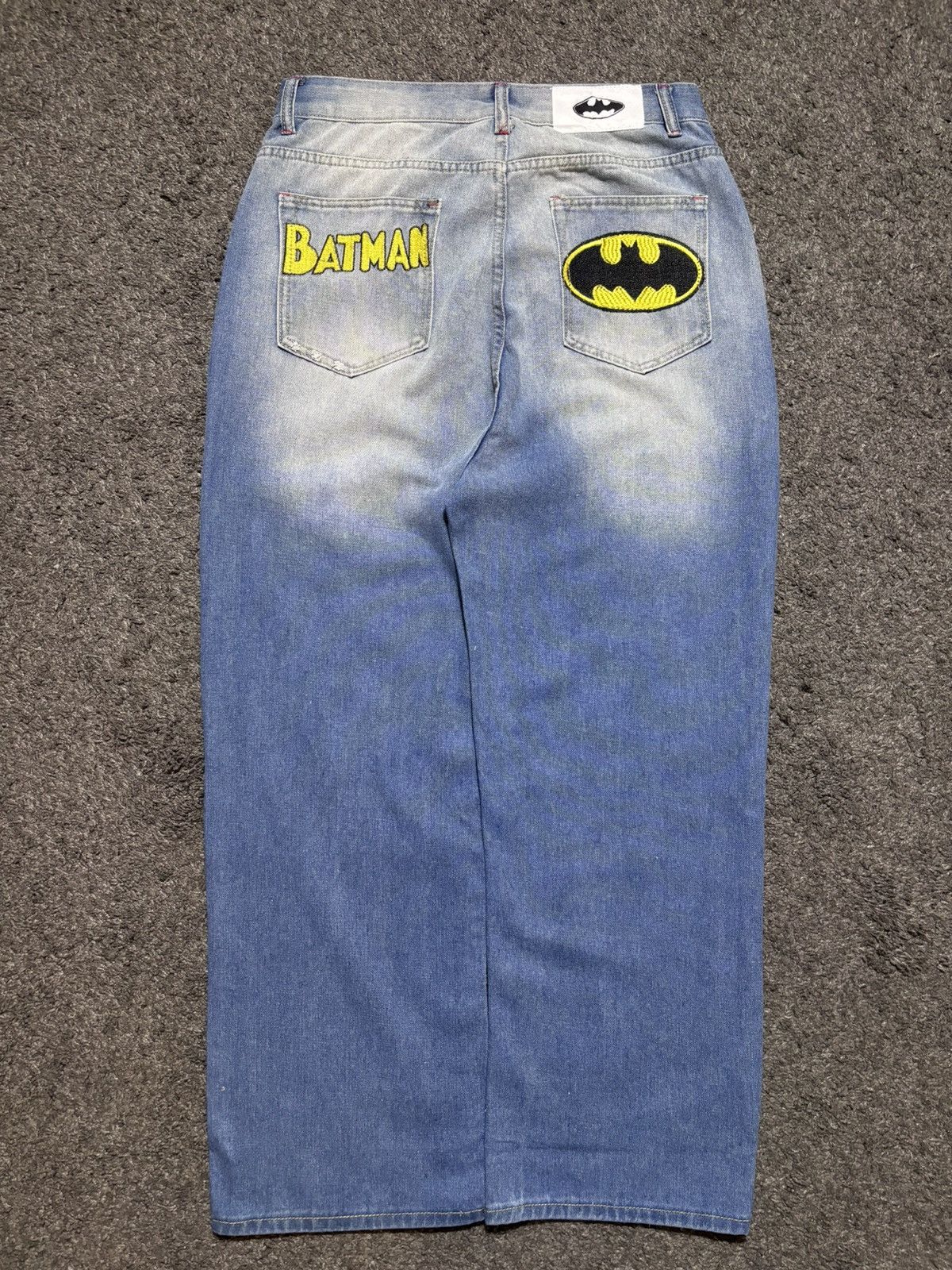 Jean × Vintage Vintage wide leg rare batman embroidered blue baggy jeans Size US 34 / EU 50 - 1 Thumbnail