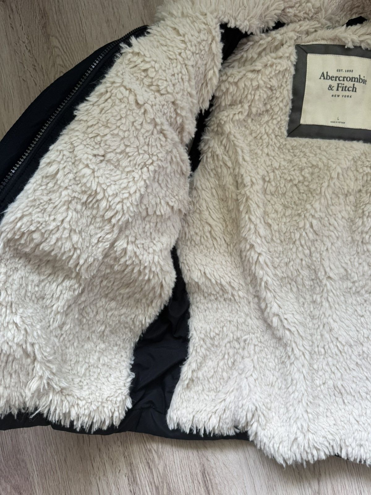 Abercrombie & Fitch Y2K Abercrombie & Fitch Hooded Padded Vest Sherpa Toggle Size L / US 10 / IT 46 - 24 Thumbnail