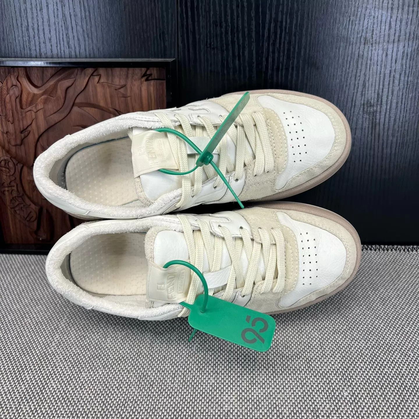 Fendi Fendi Match White & Gray Size 6 (40) Size US 7 / EU 40 - 8 Thumbnail