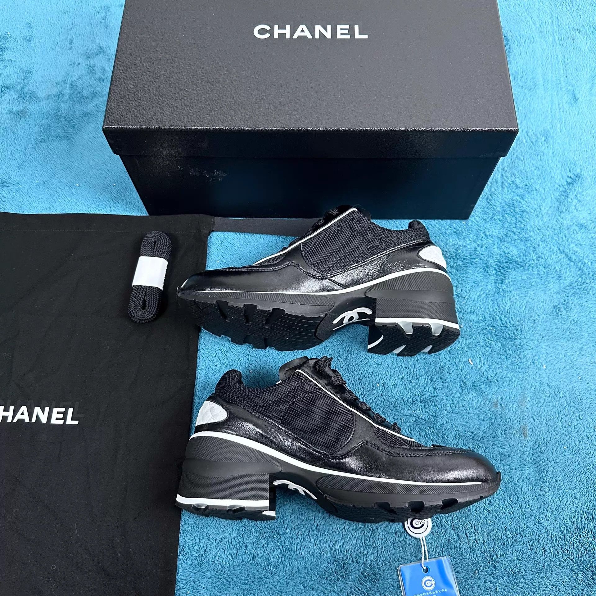 Chanel Chanel 25K Low-Top Heeled Suede Calfskin Sneaker Black 37 Size US 6.5 / IT 36.5 - 3 Thumbnail