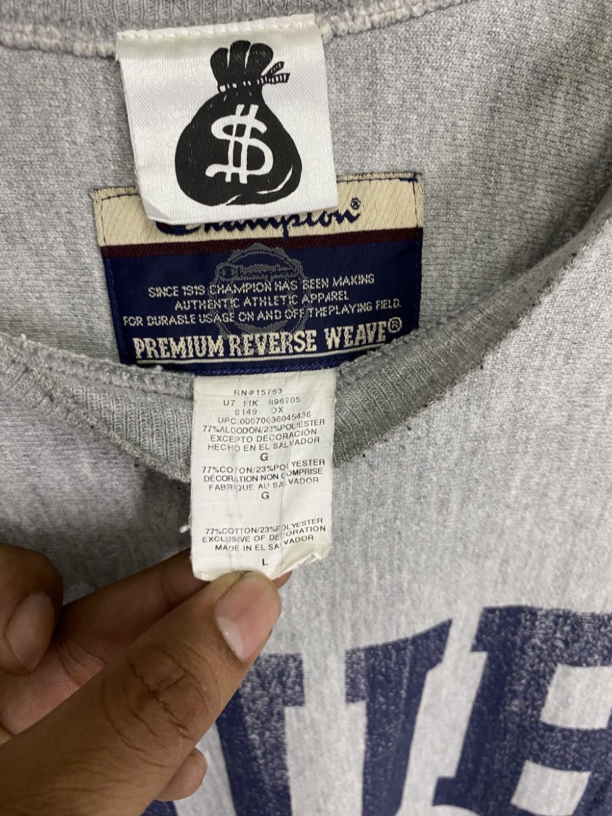 Champion × Japanese Brand × Vintage Vintage y2k champion reverse weave x japanase brand hub Size US XL / EU 56 / 4 - 7 Thumbnail