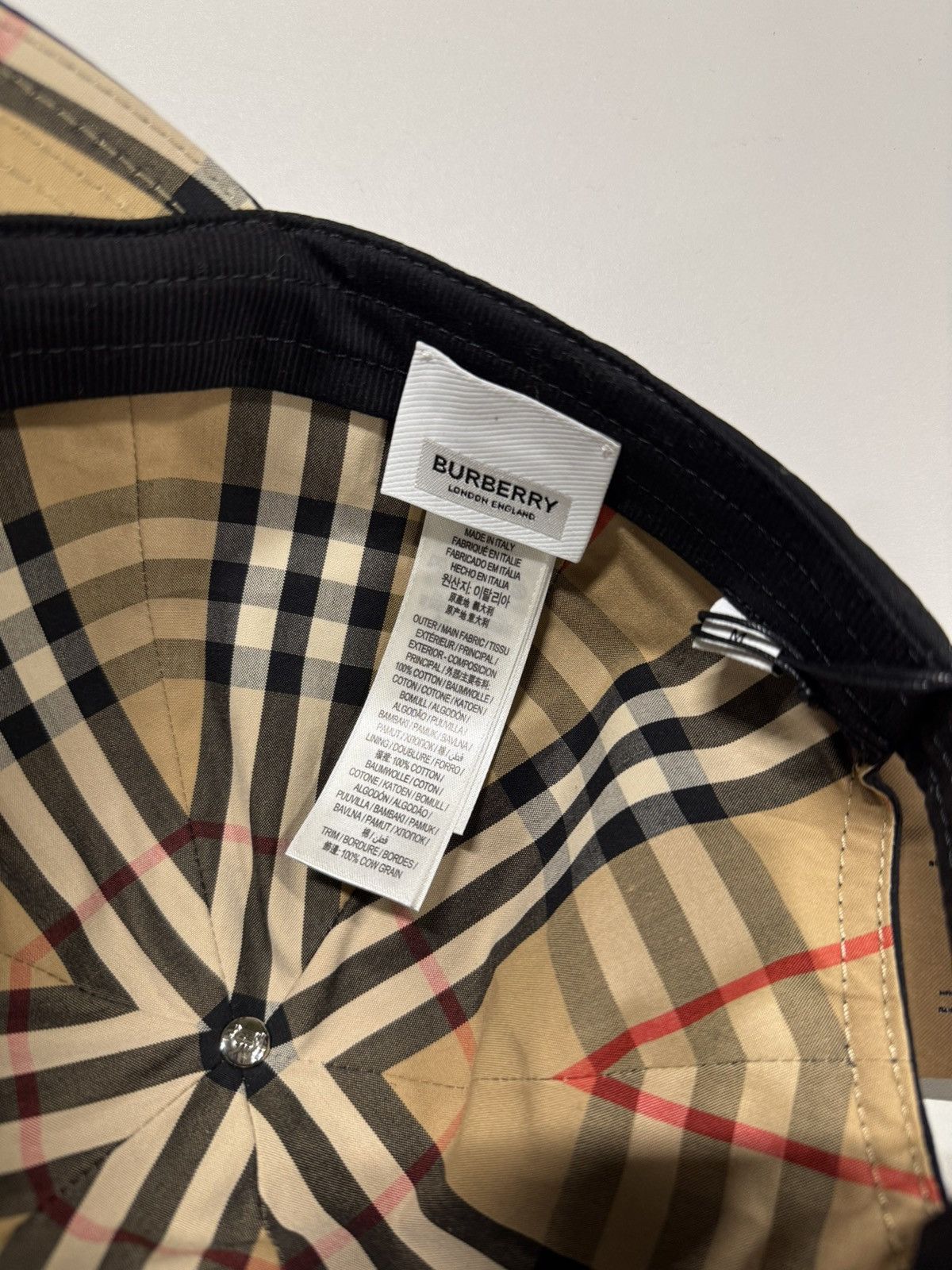 Burberry Burberry Check Baseball Cap NEW 475$ Size ONE SIZE - 4 Thumbnail