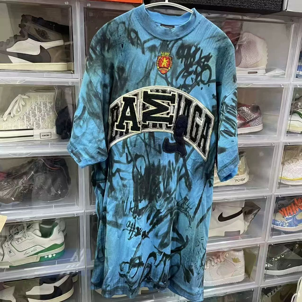 Balenciaga Balenciaga Graphic Blue T-Shirt s Men Size US S / EU 44-46 / 1 - 1 Thumbnail