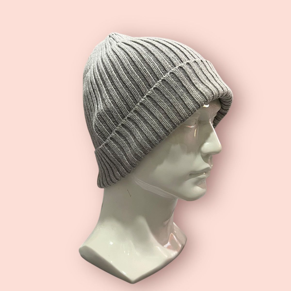Japanese Brand × Jun Takahashi × Uniqlo UNIQLO KNITTED CUFFED COTTON BEANIE Size ONE SIZE - 12 Thumbnail