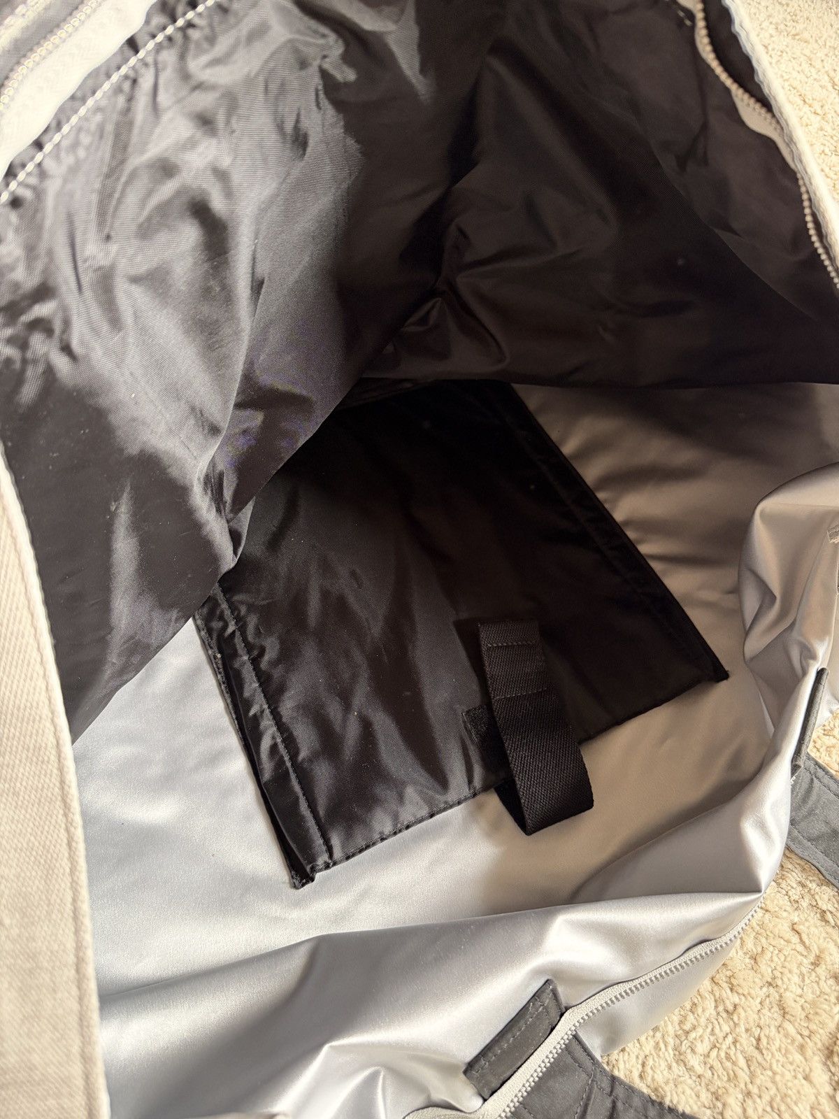 Eastpak × Raf Simons Raf Simons Eastpak Boy Poster Oversized Zip Tote Size ONE SIZE - 5 Thumbnail