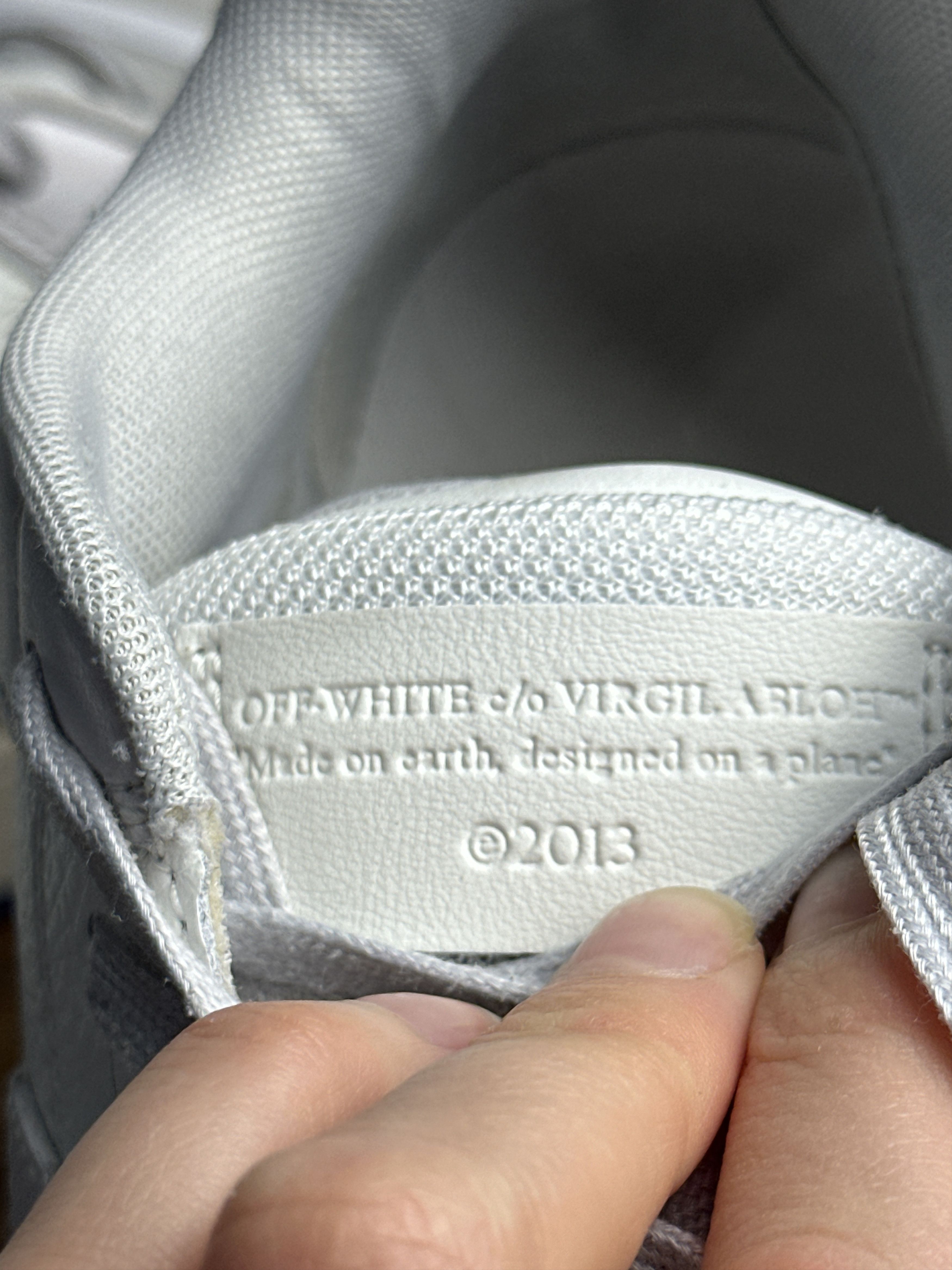 Off-White Off-White Out Of Office Sneakers White/Navy Size US 10 / EU 43 - 14 Thumbnail