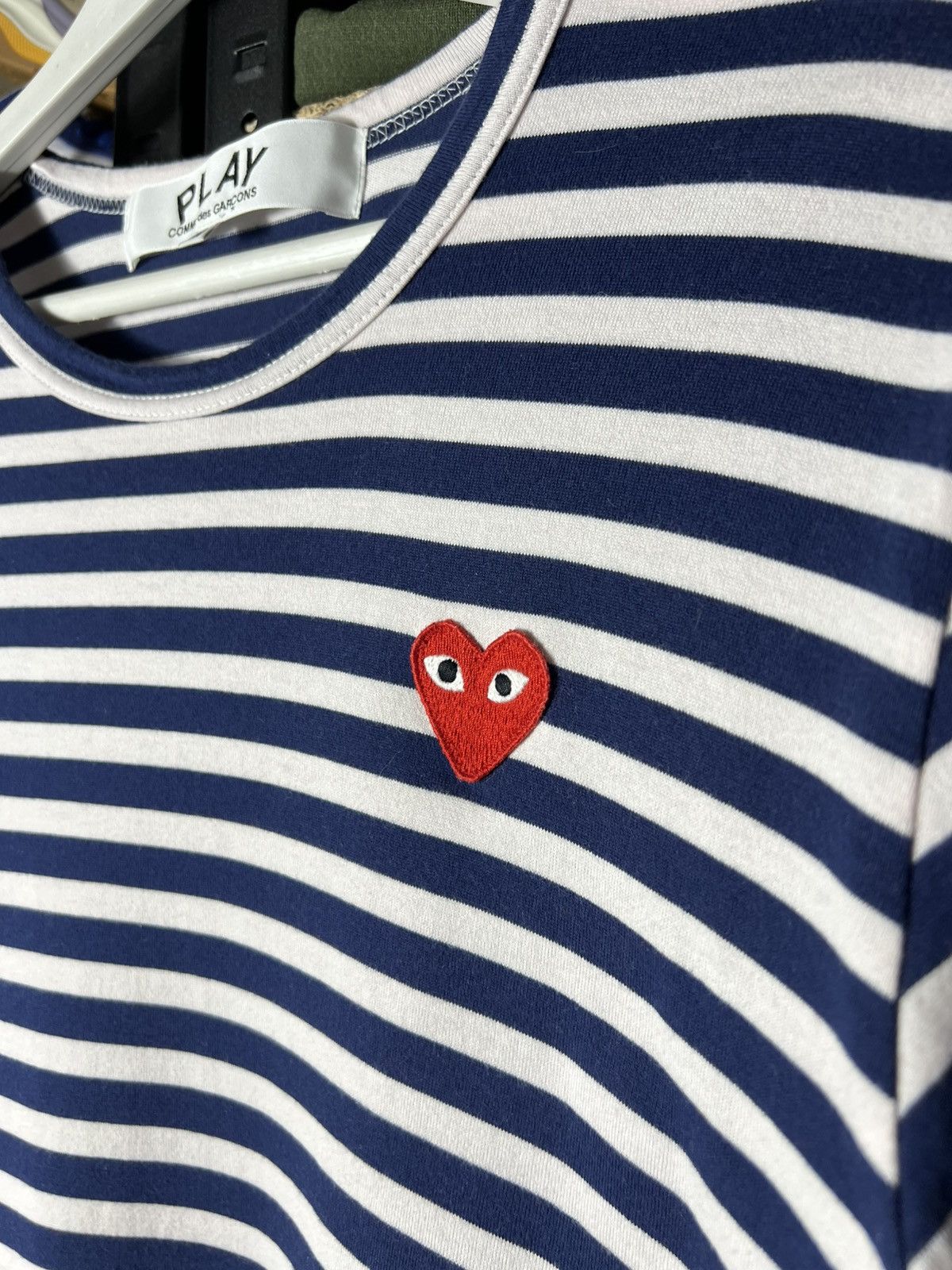 Comme des Garcons PLAY Comme des Garçons PLAY Stripe Long Sleeve T‑Shirt Navy White Size US M / EU 48-50 / 2 - 4 Thumbnail