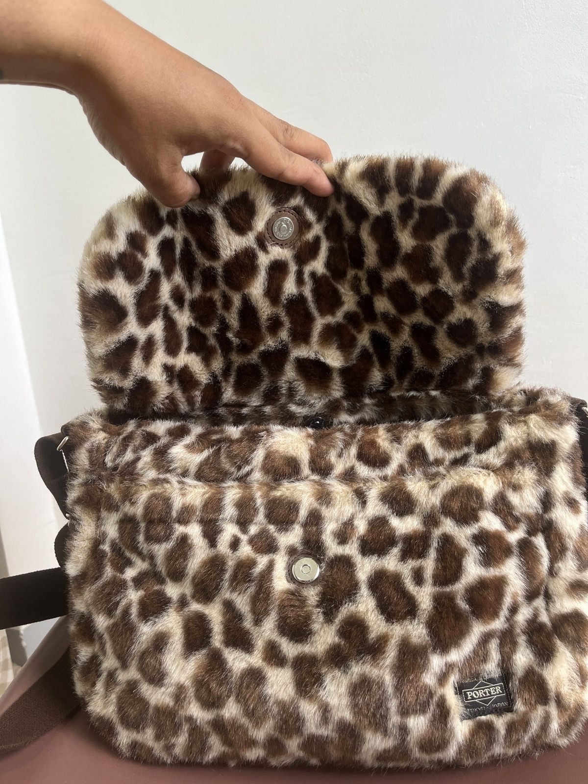 Head Porter Leopard Faux Furr Crossbody Bag Size ONE SIZE - 5 Thumbnail