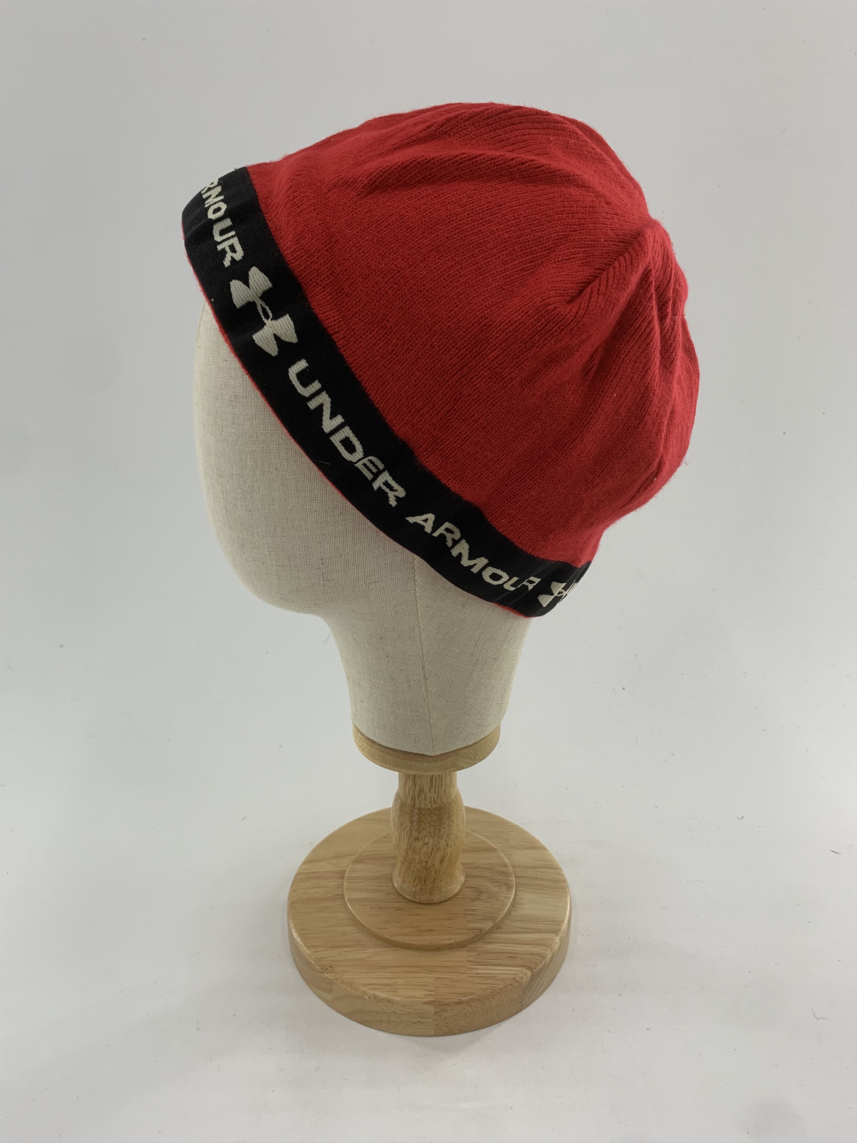 Under Armour Under Armour Beanie Hat Snowcap Size ONE SIZE - 1 Thumbnail