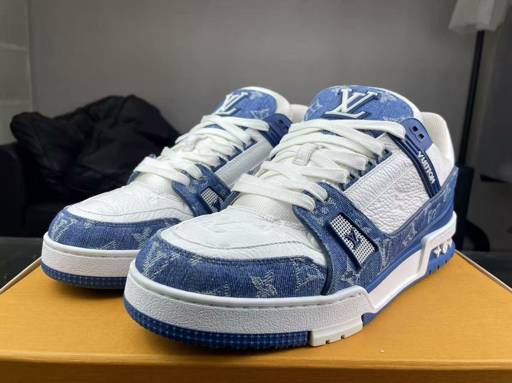 Louis Vuitton Louis Vuitton Training Denim Blue Lowtop Sneakers 9 Men Size US 9 / EU 42 - 1 Thumbnail
