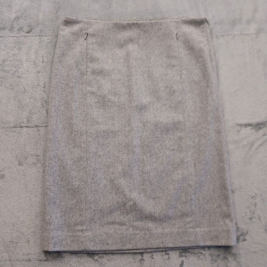Ralph Lauren Ralph Lauren Skirt Size 10 Gray Knee Length Wool Blend Zipped Pockets Women's Straight & Pencil Type Skirt Pants? Size 32" / US 10 / IT 46 - 2 Thumbnail
