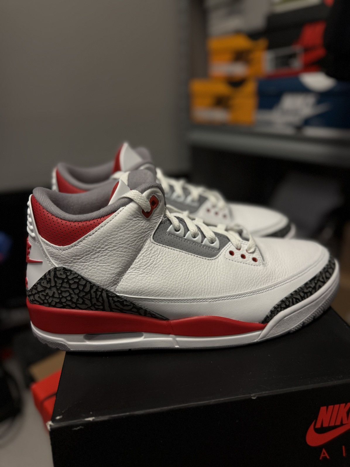 Jordan Brand × Nike Jordan 3 Fire Red Cement (2022) Size 12 🧼 Size US 12 / EU 45 - 1 Thumbnail