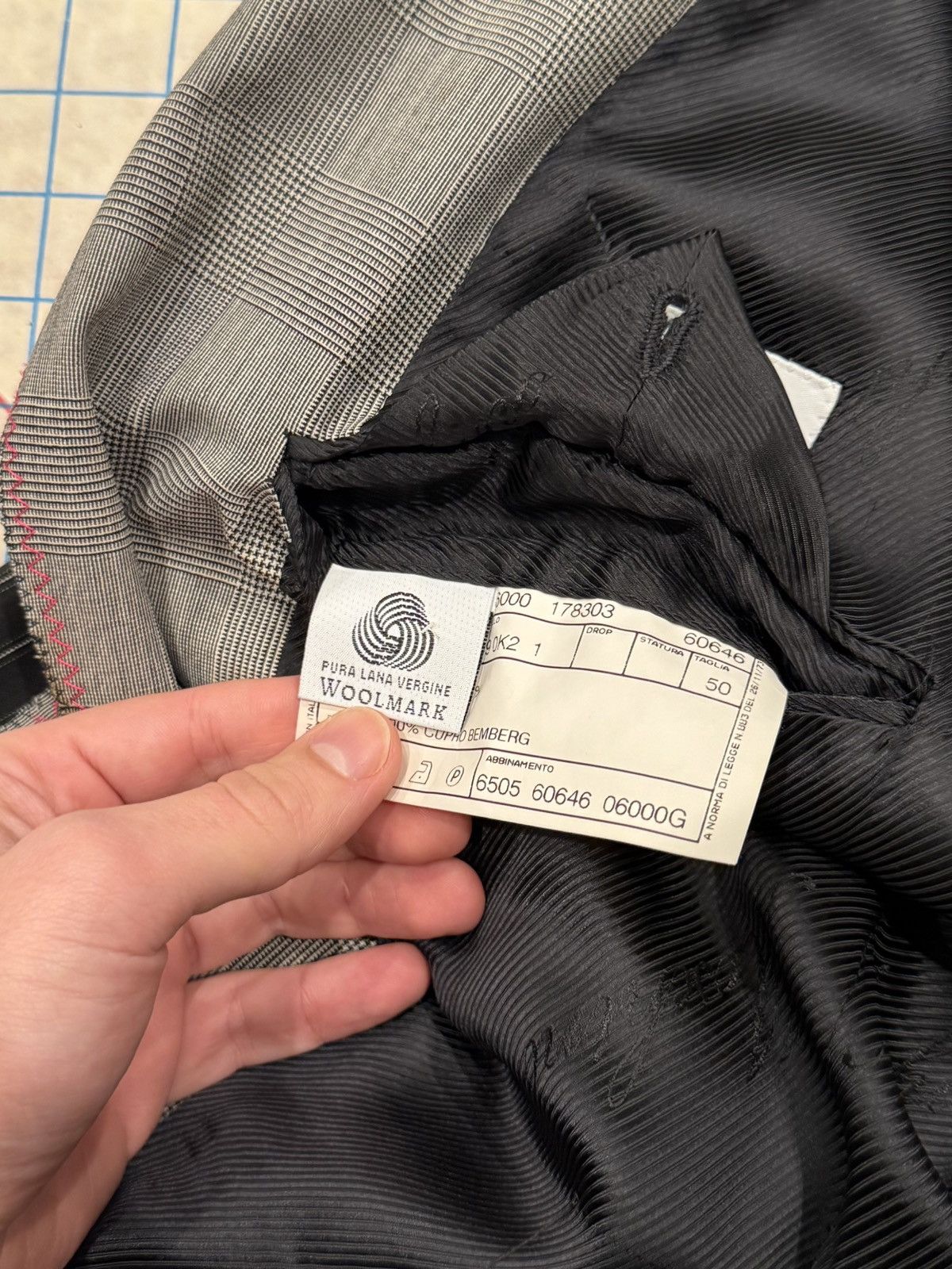 Moschino Moschino Pin Striped Blazer Black Avant Garde Jacket Size 42R - 11 Thumbnail