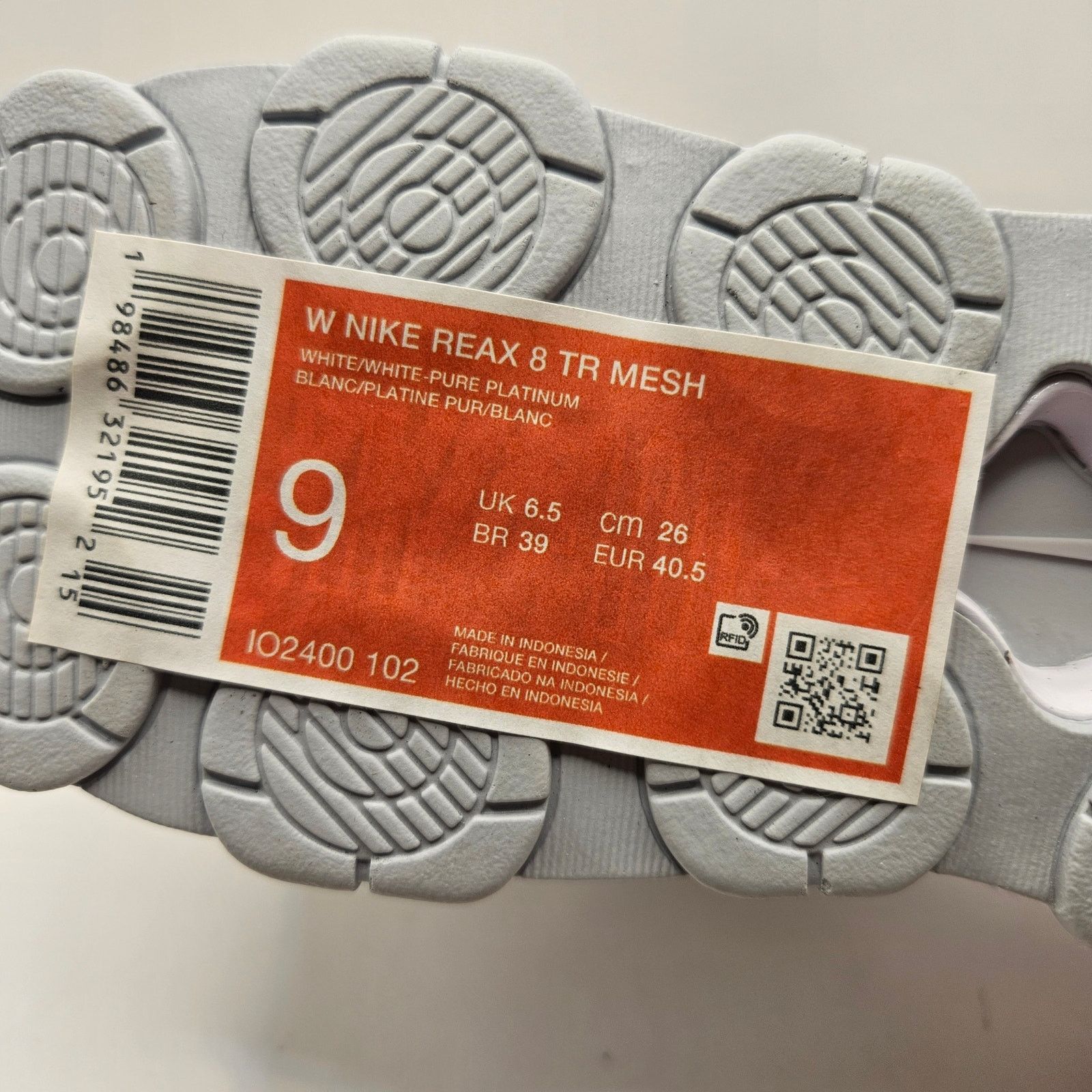 Nike NIKE WOMEN'S 9 REAX 8 TR MESH WHITE PLATINUM NWOB IO2400-102 Size US 9 / IT 39 - 6 Thumbnail
