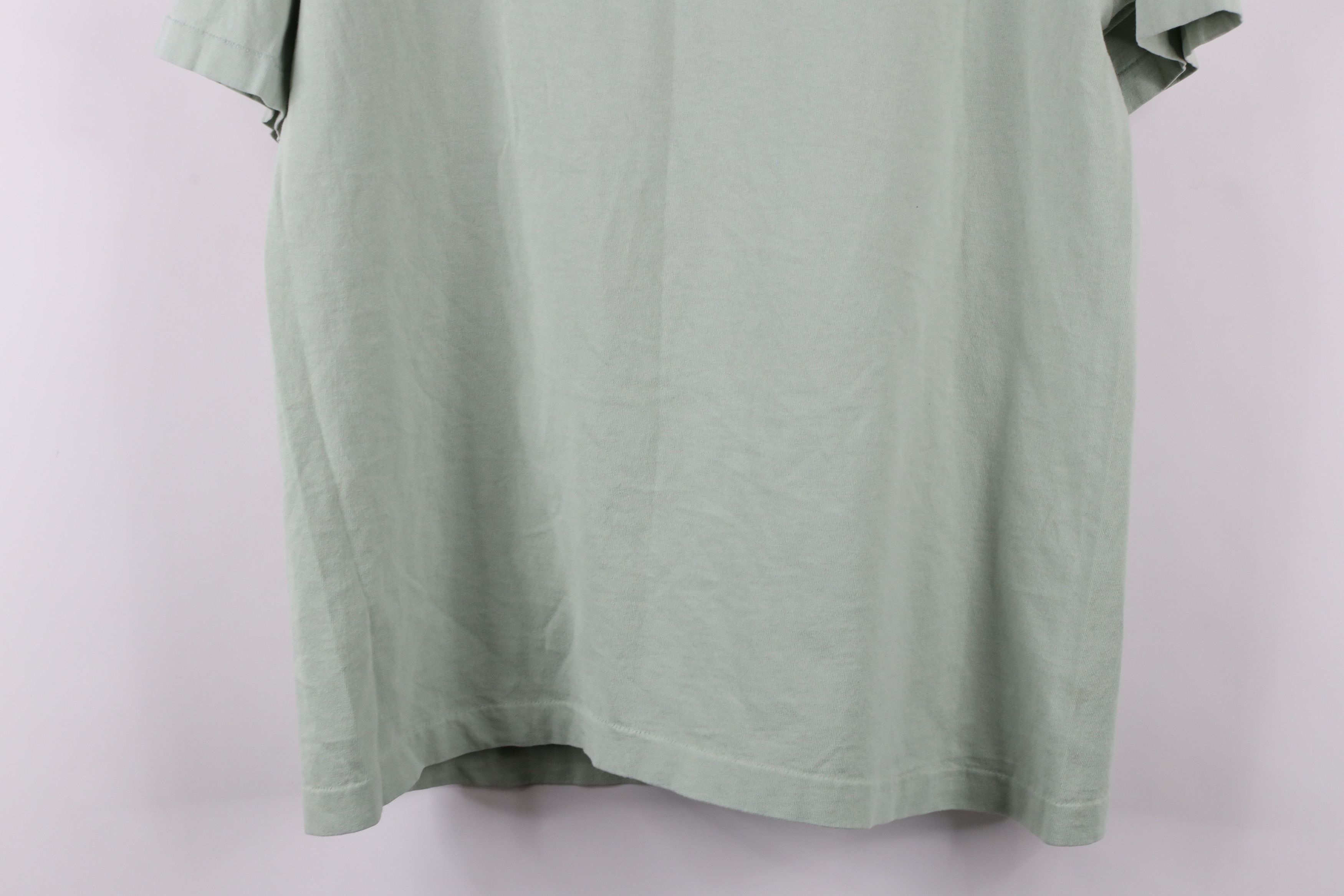 Vintage Vintage 90s Streetwear Bouquet Brian Mahieu T-Shirt USA Size L / US 10 / IT 46 - 14 Thumbnail