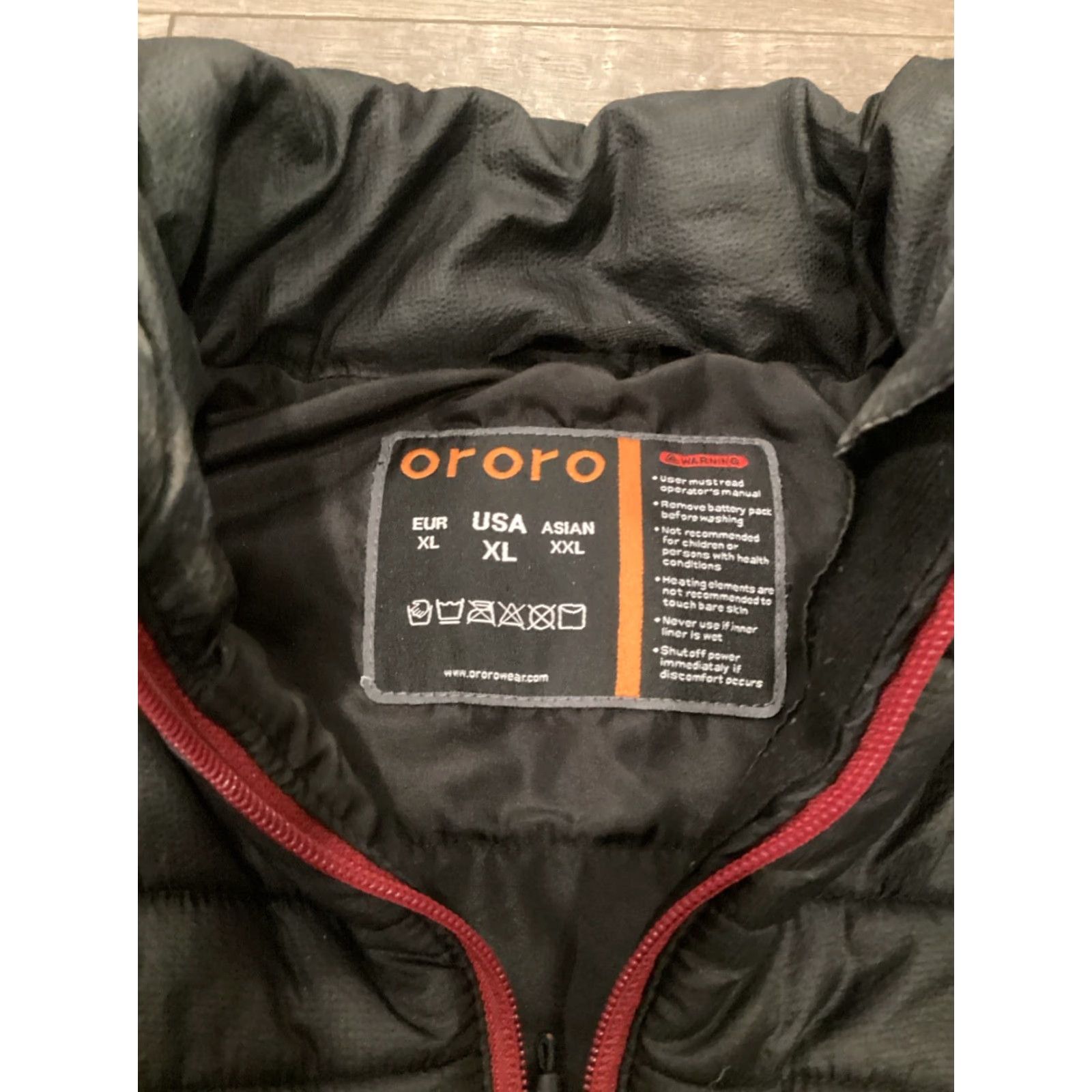 Vintage Ororo Vets Mens XL Black Puffer Quilted Full Zip Heated Vest - Nylon Shell, Polyester Lining, Logo, Windbreaker, Regular Size, No Battery, Stains Size US XL / EU 56 / 4 - 6 Thumbnail