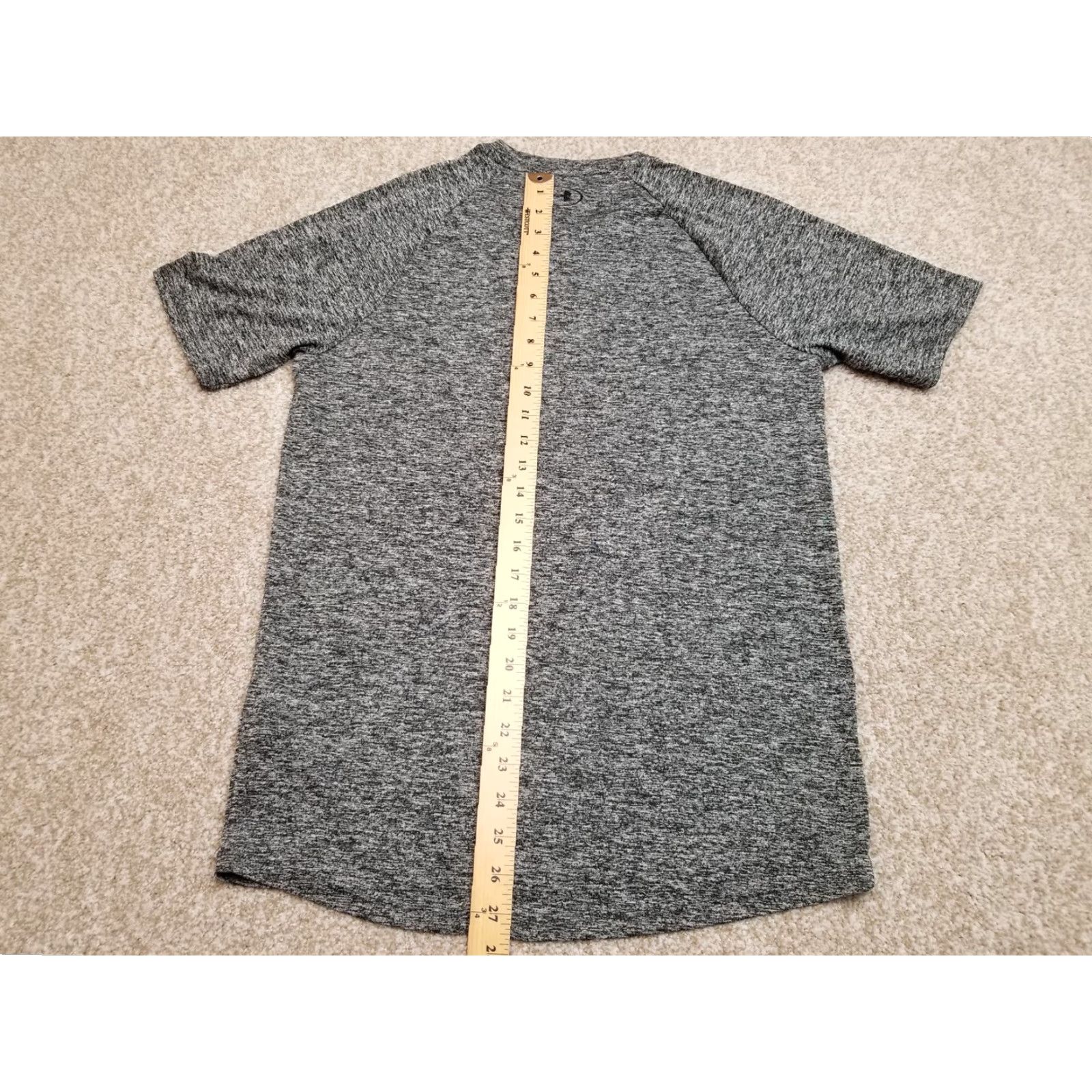 Under Armour VINTAGE Under Armour Tech TEE Shirt Mens Small Dark Gray Loose HeatGear 100% Polyester Size US S / EU 44-46 / 1 - 7 Thumbnail