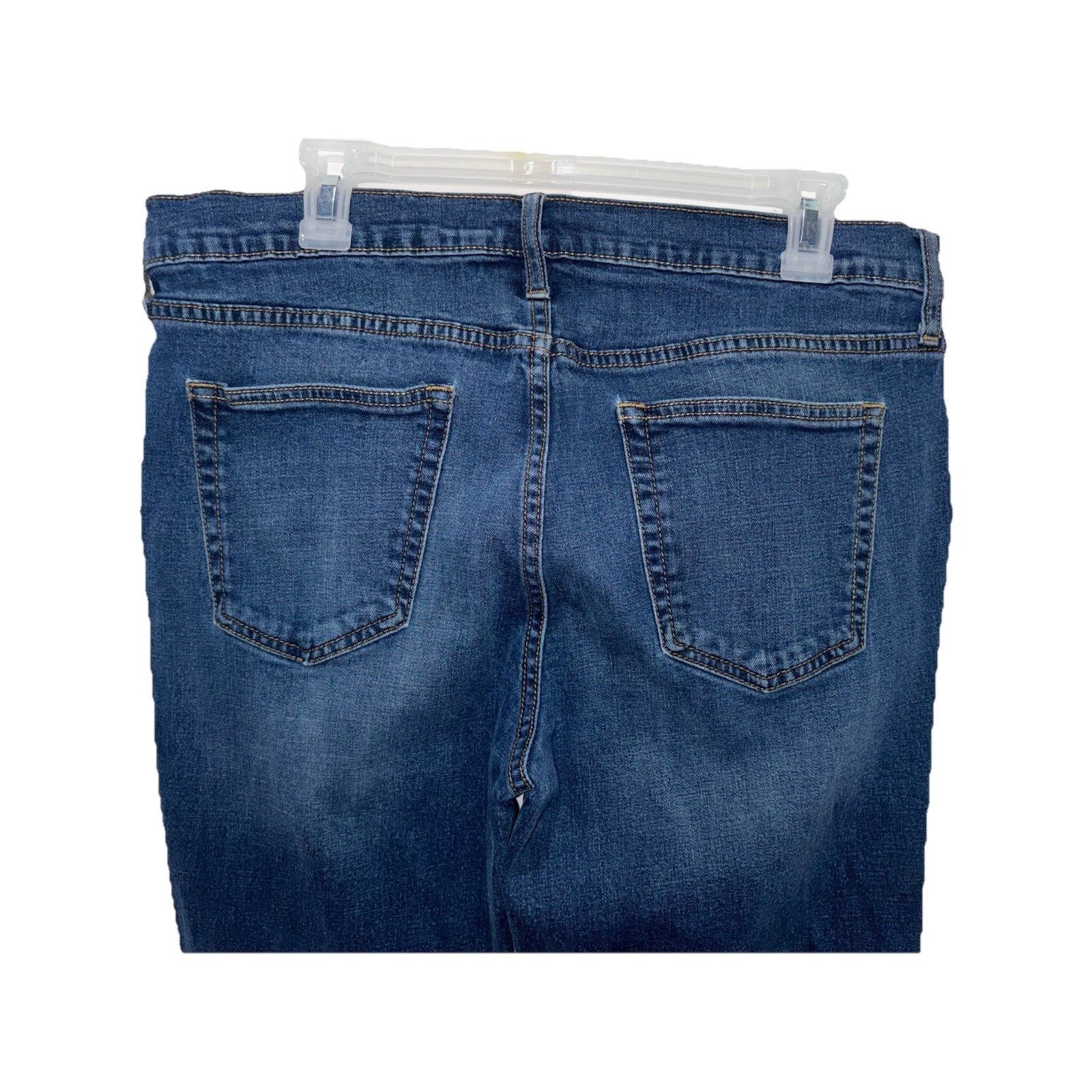 Old Navy Old Navy Bootcut Blue Jeans 34x32 Men’s EUC Size US 34 / EU 50 - 5 Thumbnail