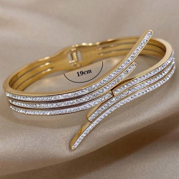 Other Unique Design Gold Color Stainless Steel Bracelet For Women Size ONE SIZE - 6 Thumbnail