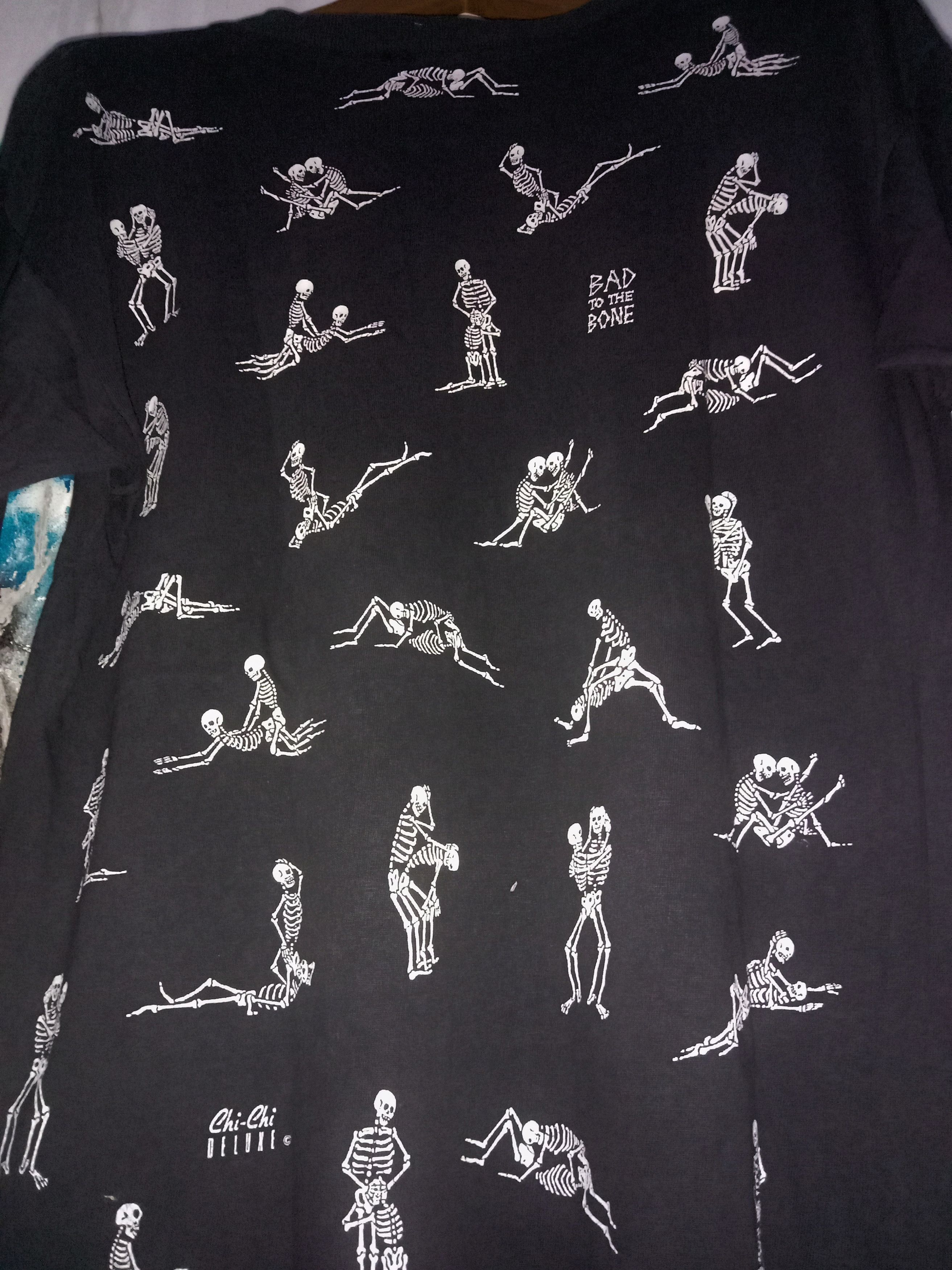 Band Tees All over print , Kiss Motley Crue Megadeth Art tees Size US L / EU 52-54 / 3 - 5 Thumbnail